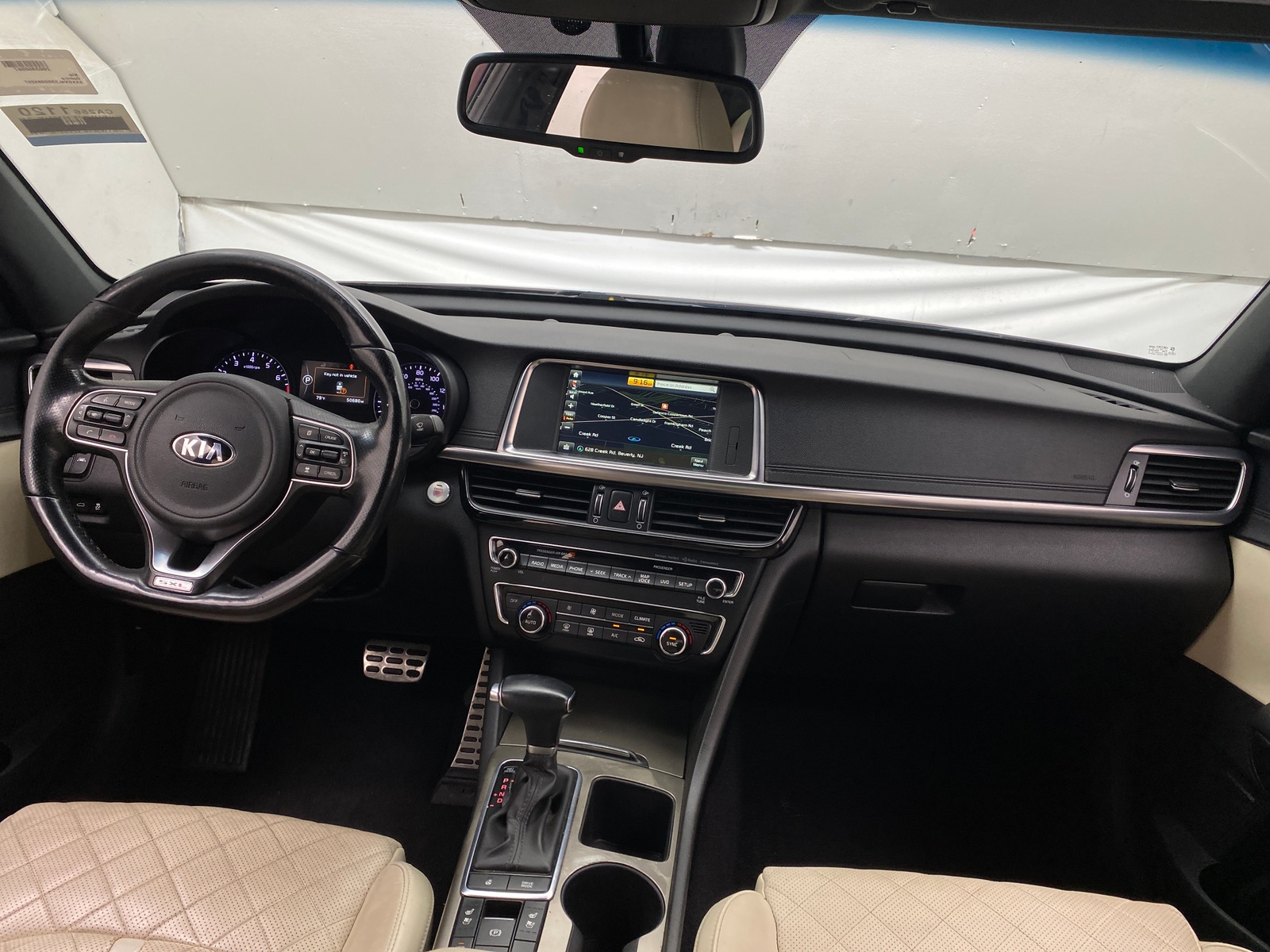 Thumbnail: 2016 Kia Optima - 2