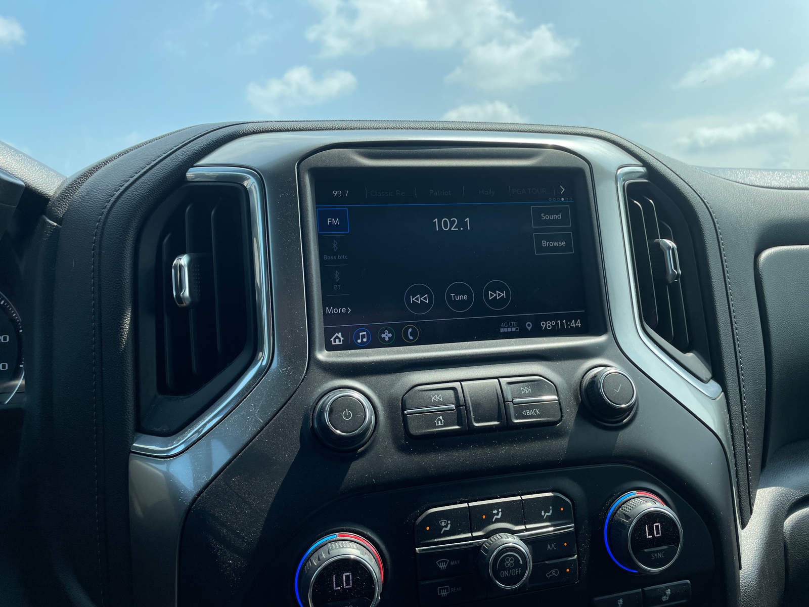 Thumbnail: 2021 Chevrolet Silverado 2500 - 4
