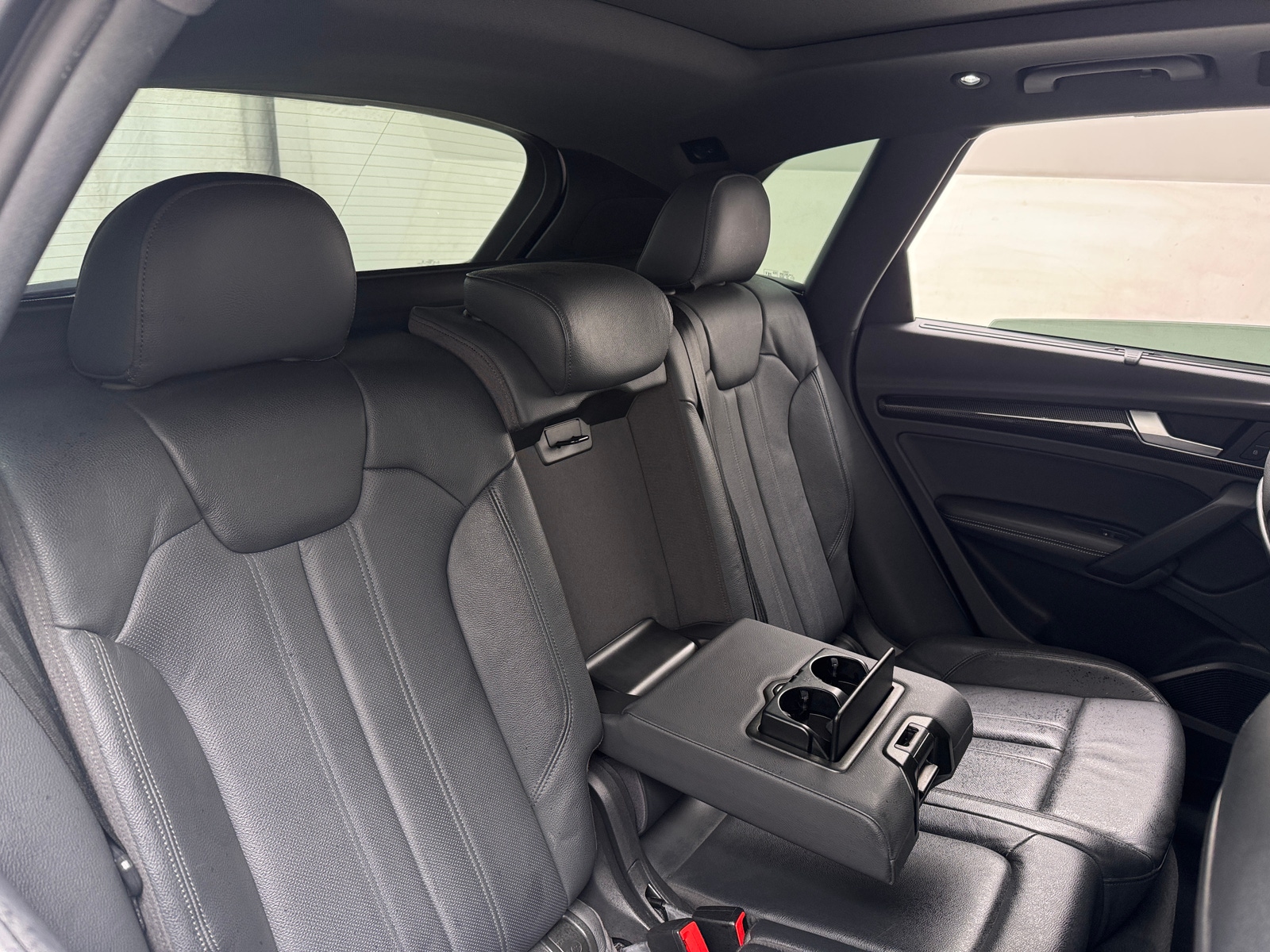 Thumbnail: 2018 Audi SQ5 - 5