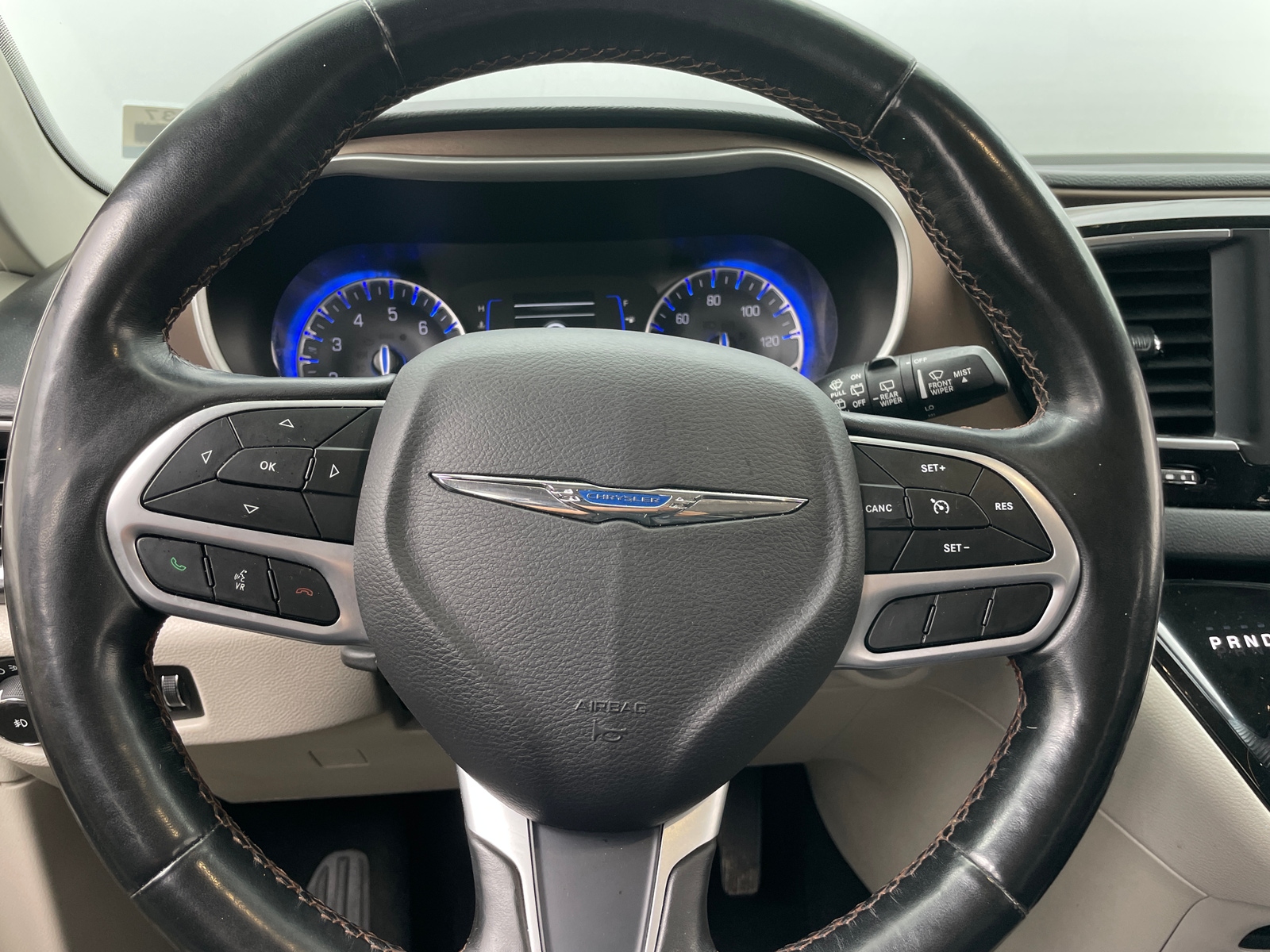 Thumbnail: 2019 Chrysler Pacifica - 4