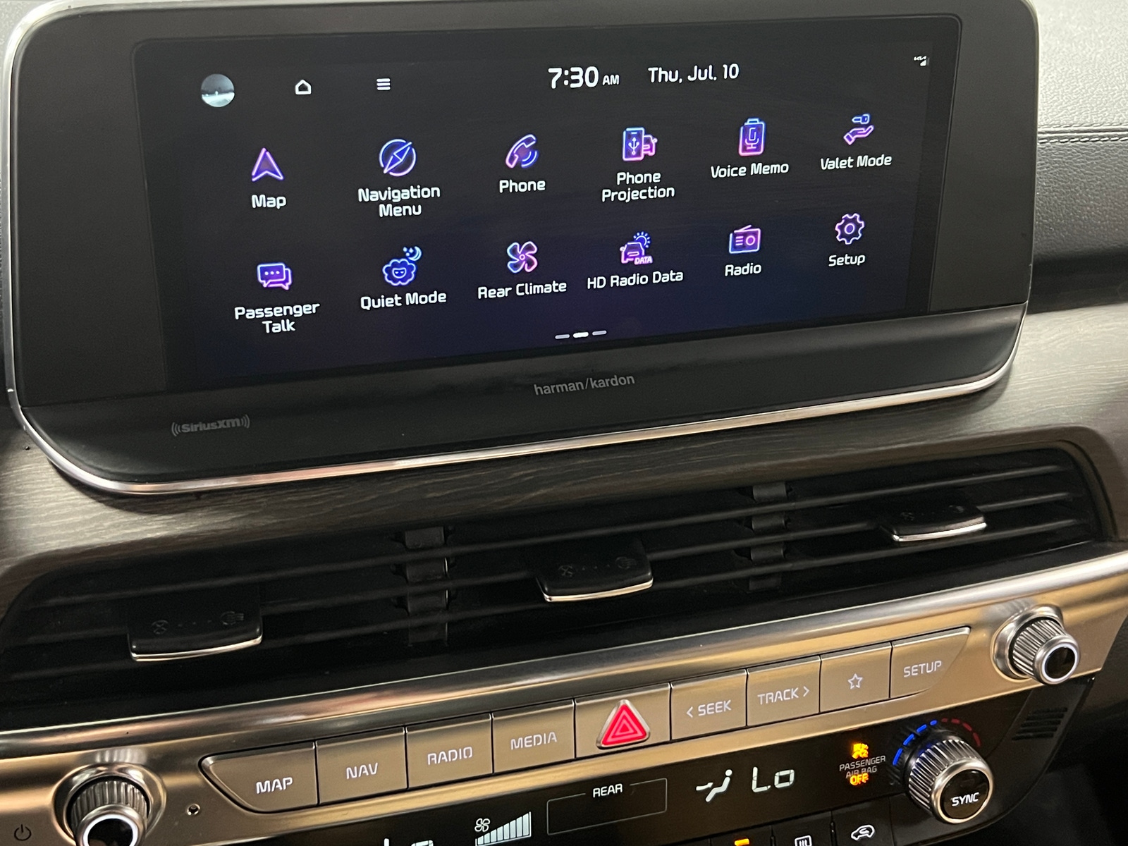 Thumbnail: 2022 Kia Telluride - 3