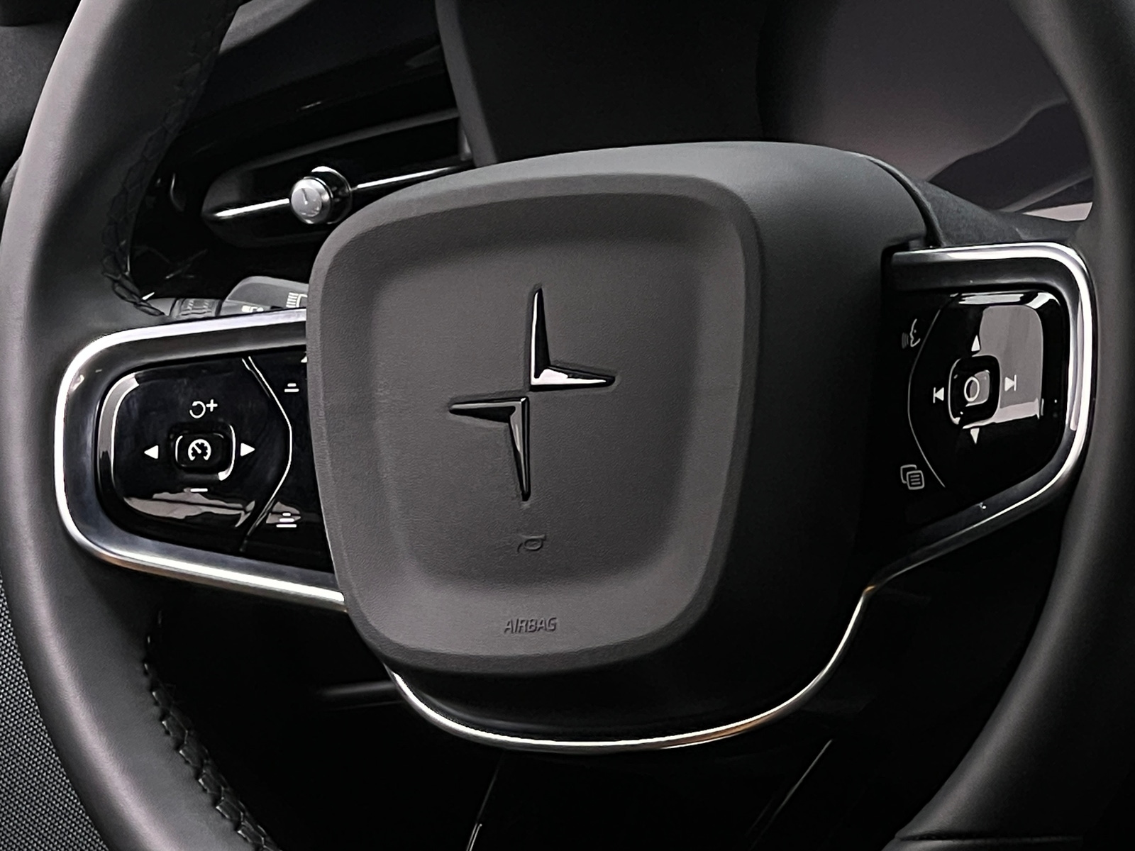 Thumbnail: 2023 Polestar 2 - 5