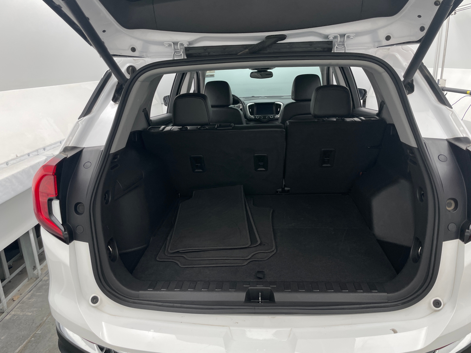 Thumbnail: 2024 GMC Terrain - 6