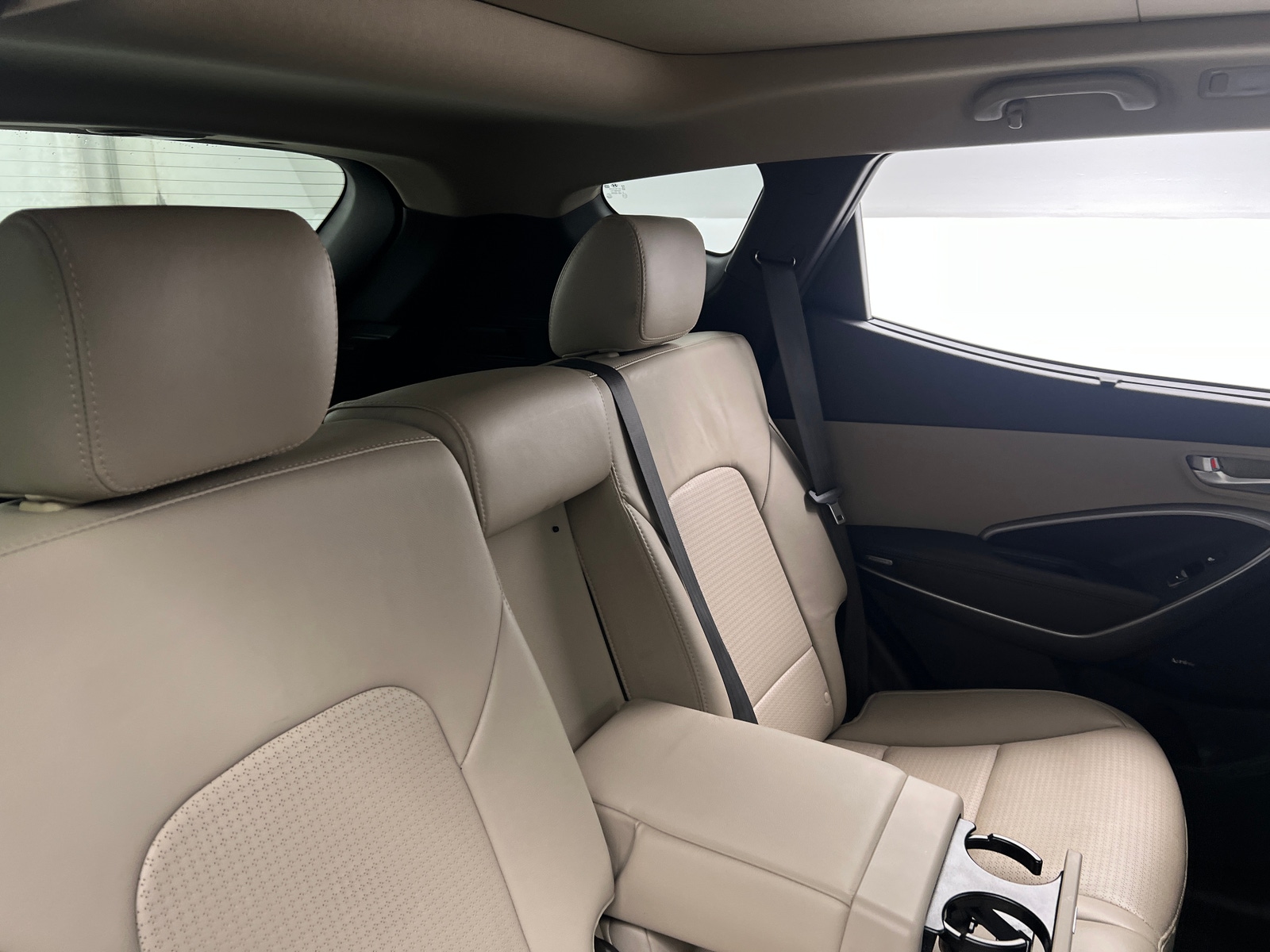 Thumbnail: 2015 Hyundai Santa Fe - 5