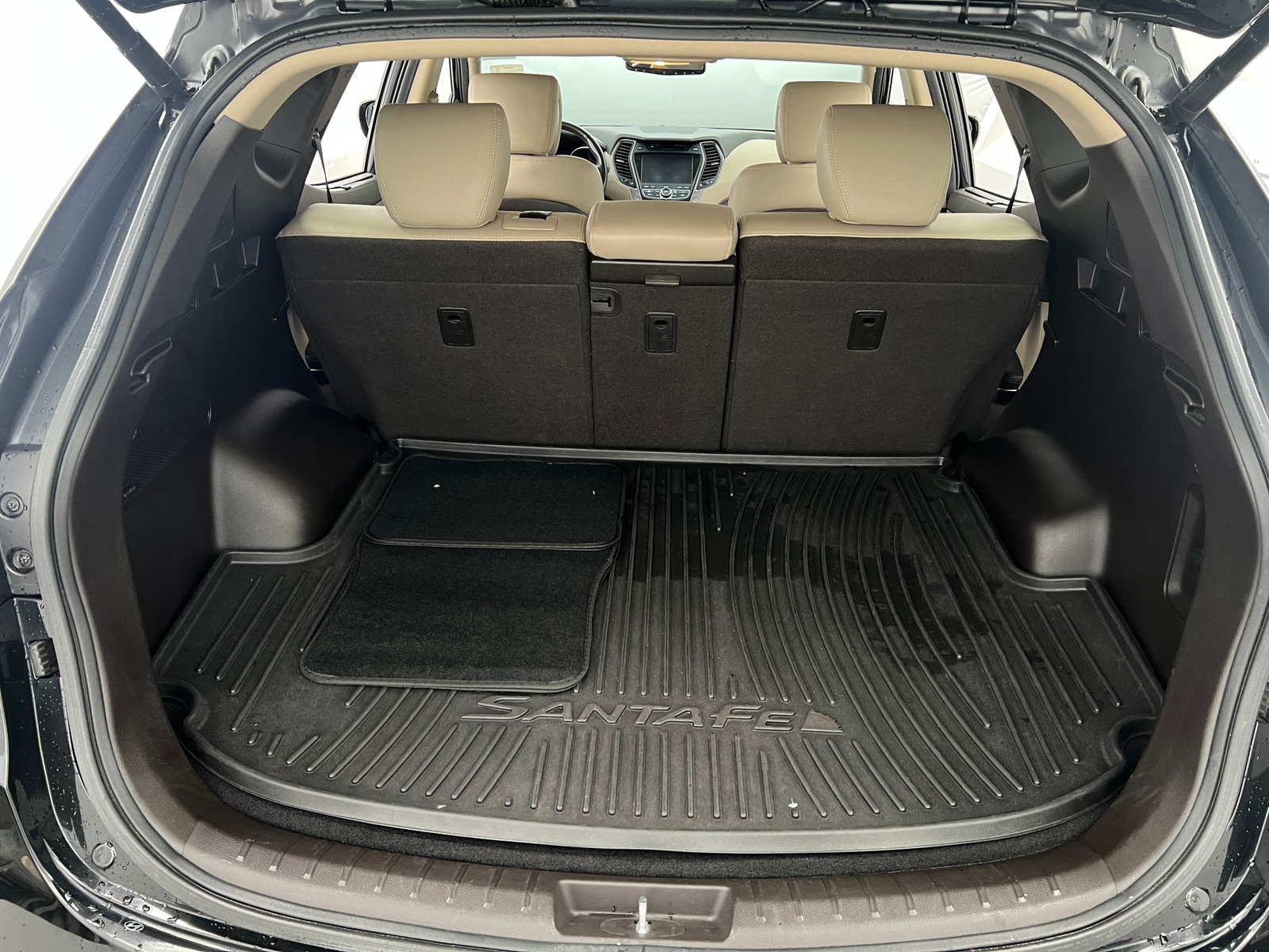 Thumbnail: 2015 Hyundai Santa Fe - 6