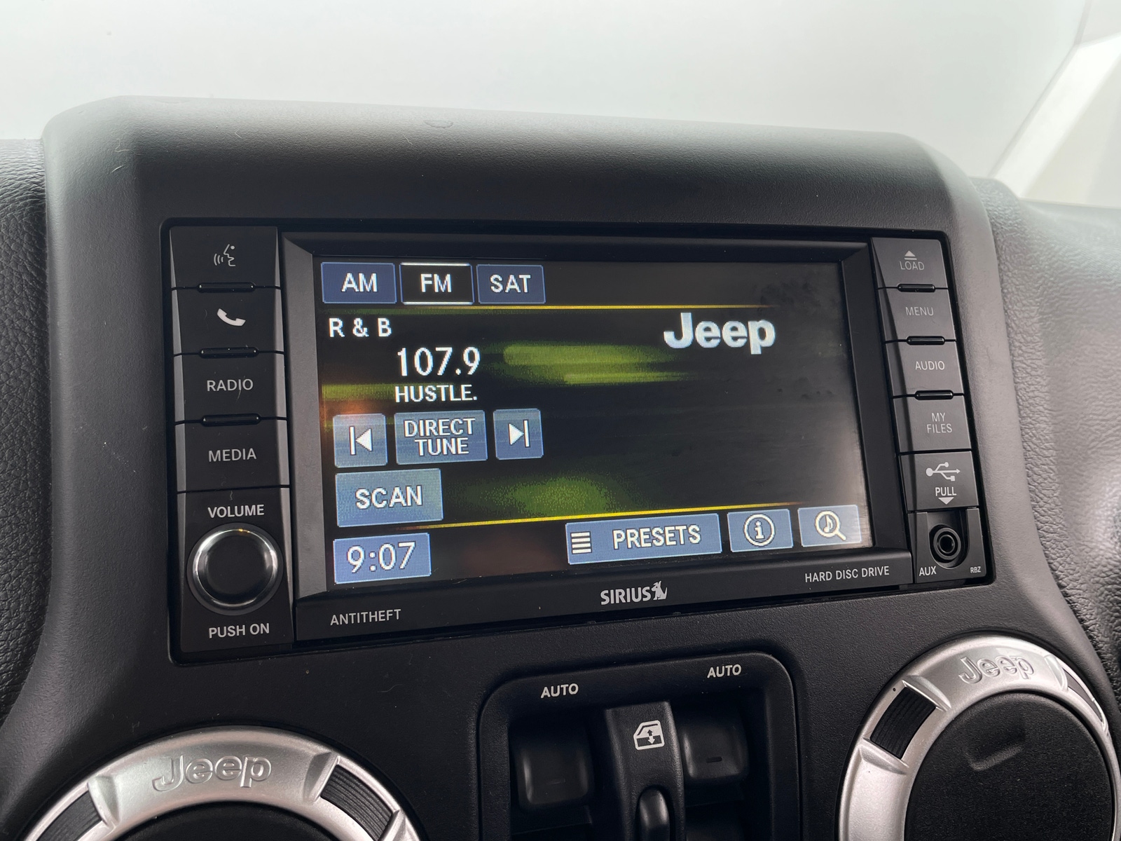 Thumbnail: 2015 Jeep Wrangler - 4