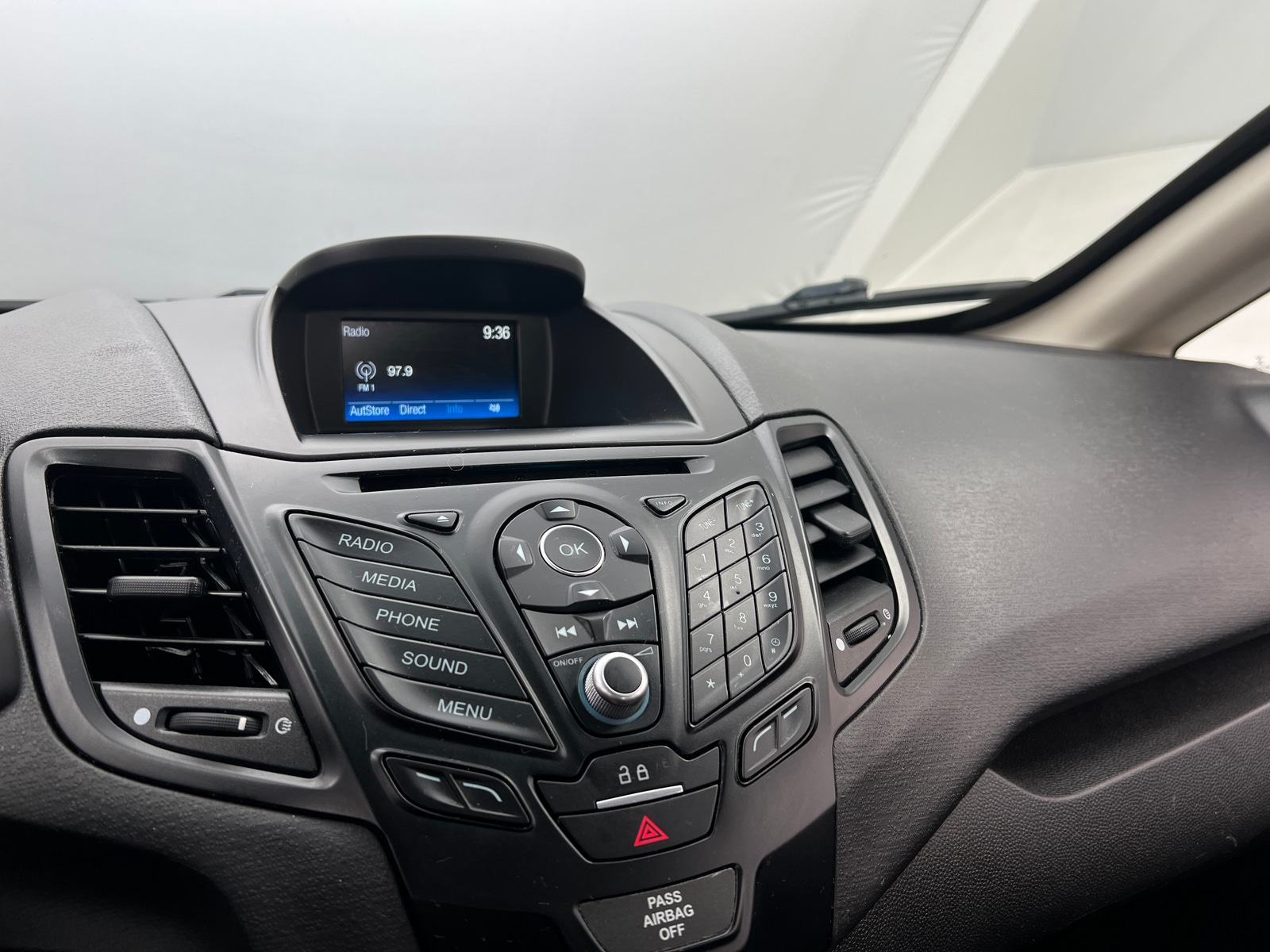 Thumbnail: 2018 Ford Fiesta - 4