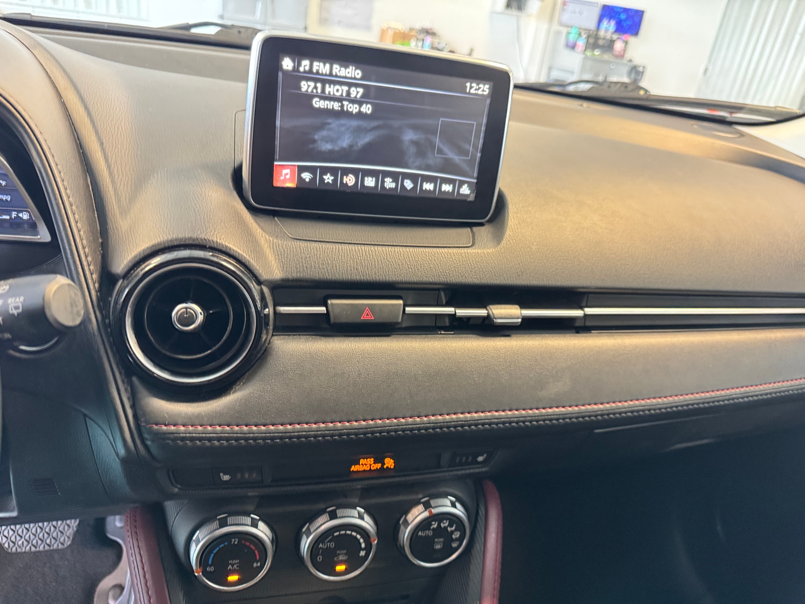 Thumbnail: 2016 Mazda CX-3 - 3