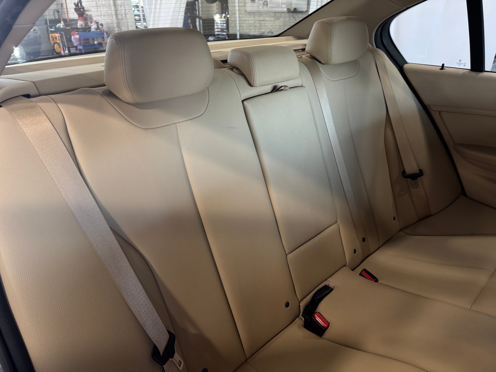 Thumbnail: 2016 BMW 3 Series - 5