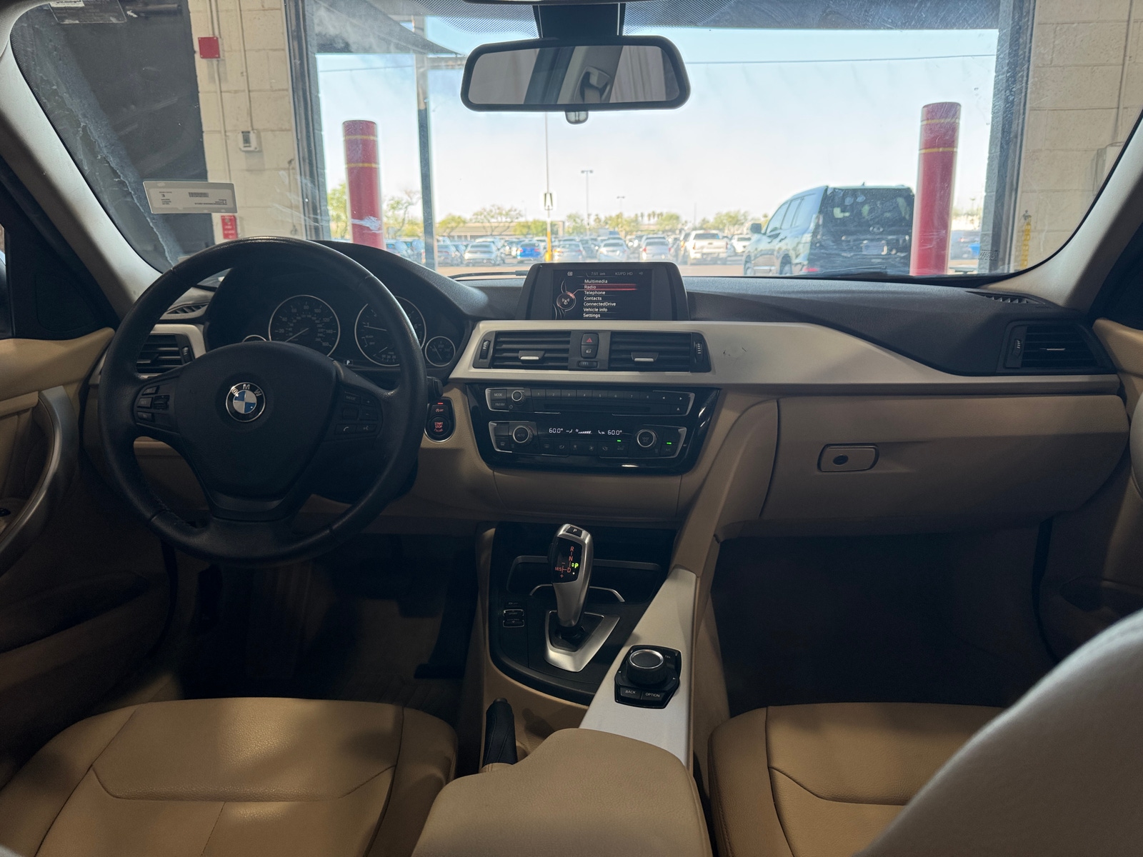 Thumbnail: 2016 BMW 3 Series - 2