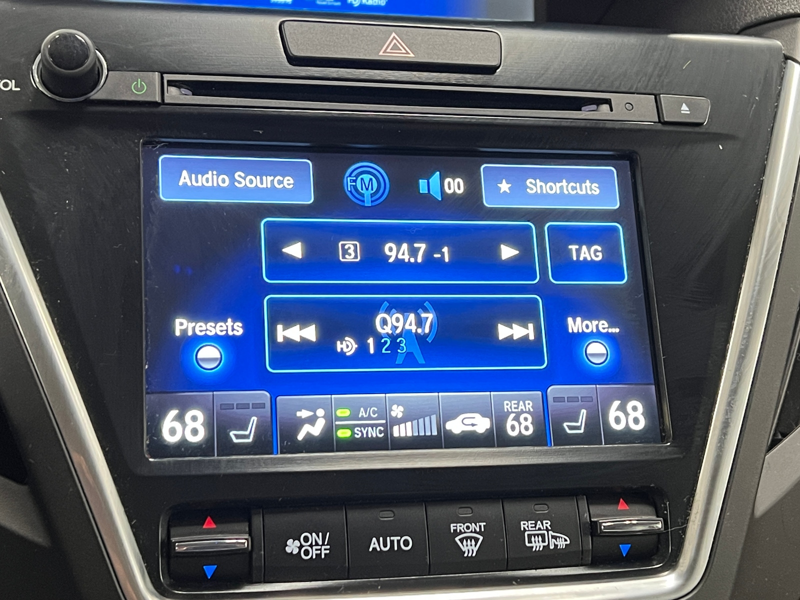Thumbnail: 2014 Acura MDX - 4