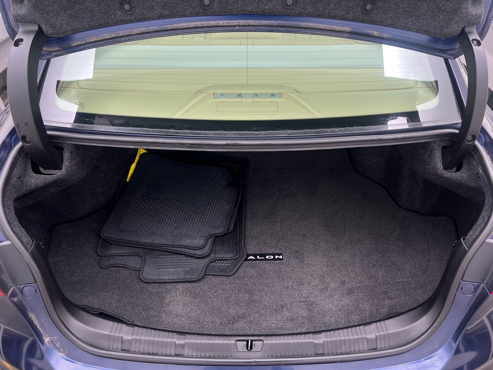 Thumbnail: 2013 Toyota Avalon - 6