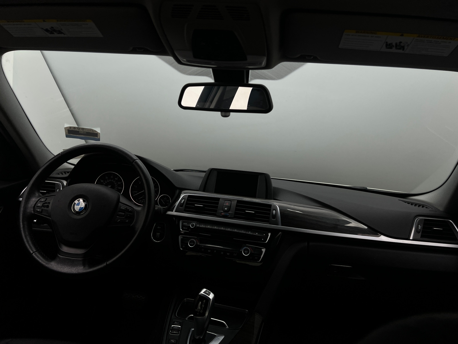 Thumbnail: 2016 BMW 3 Series - 2