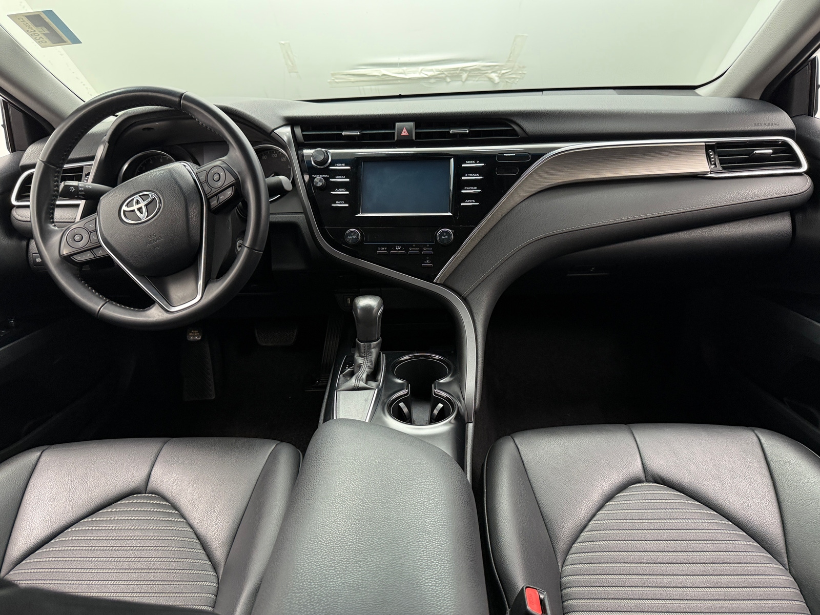 Thumbnail: 2018 Toyota Camry - 3
