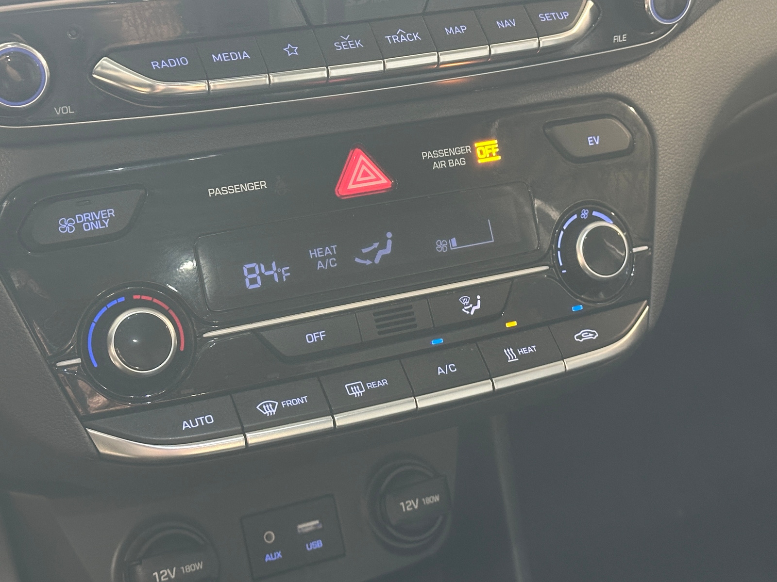 Thumbnail: 2019 Hyundai Ioniq - 3
