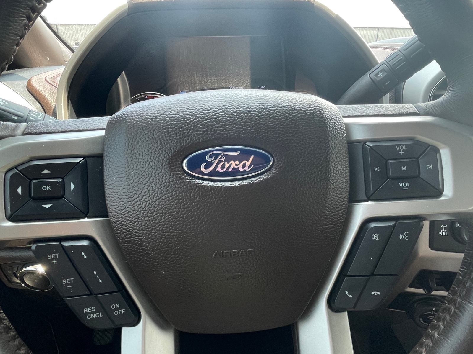 Thumbnail: 2021 Ford Econoline - 4