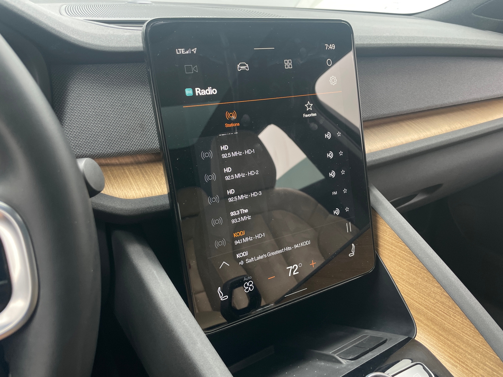 Thumbnail: 2022 Polestar 2 - 3