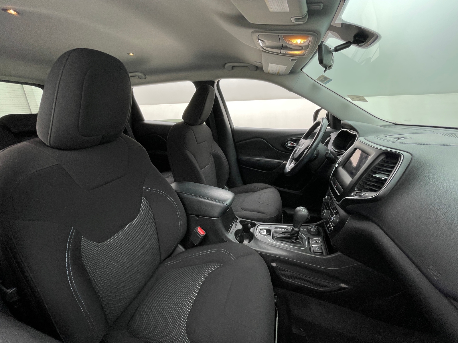 Thumbnail: 2020 Jeep Cherokee - 2