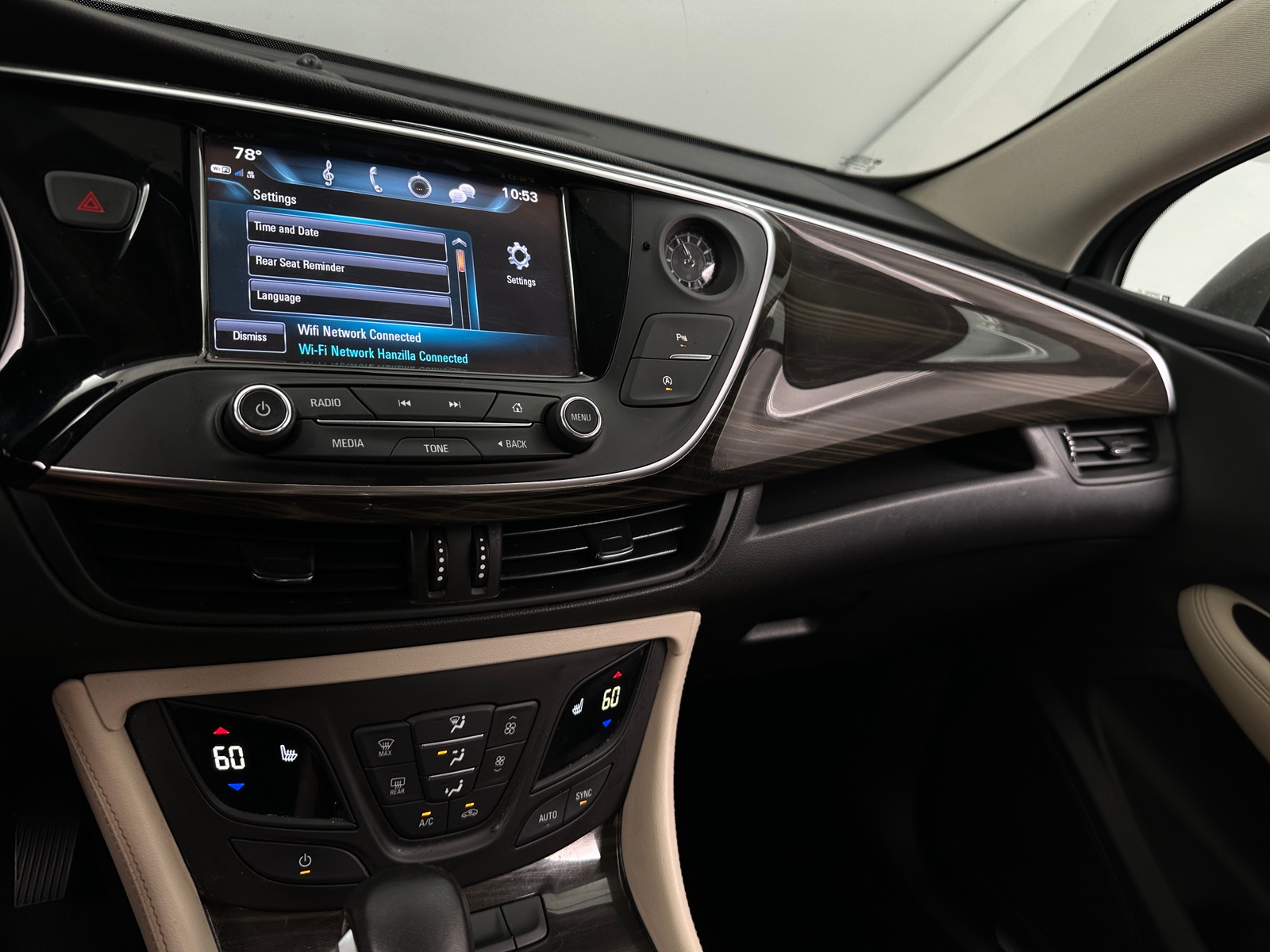 Thumbnail: 2019 Buick Envision - 3