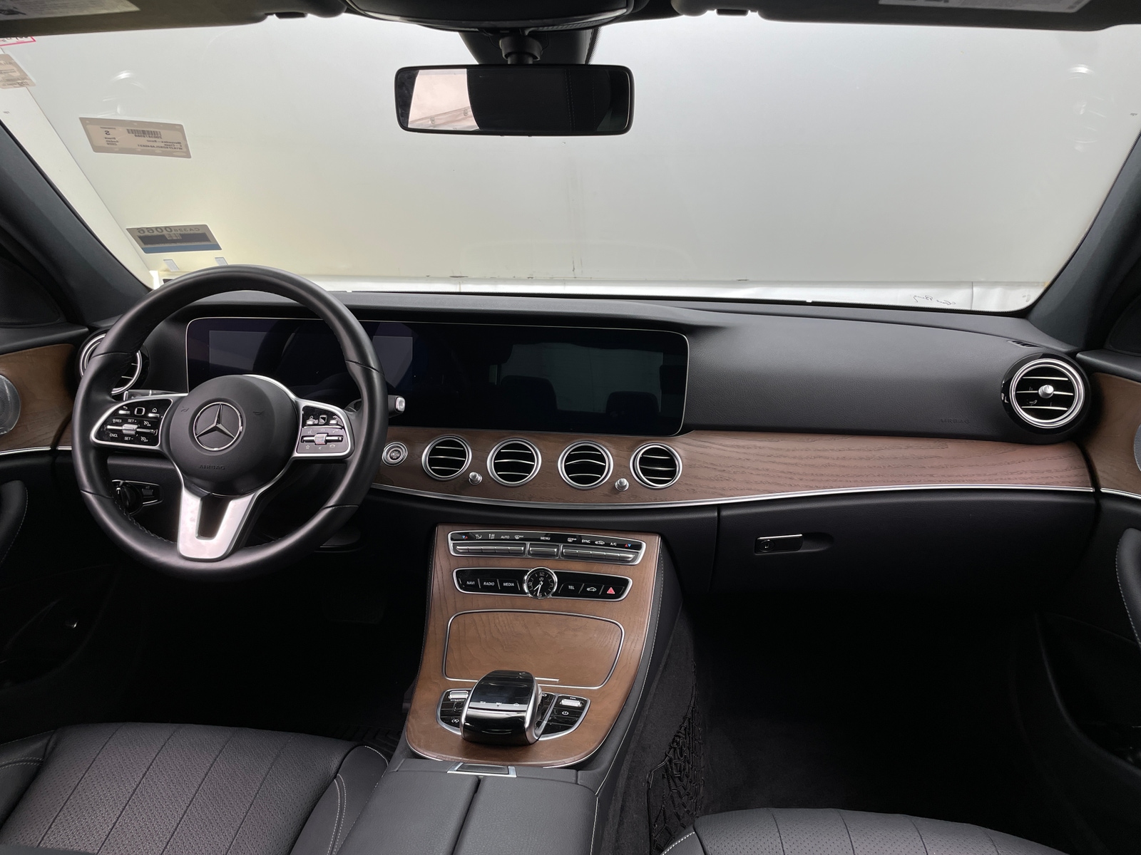 Thumbnail: 2020 Mercedes-Benz E-Class - 2