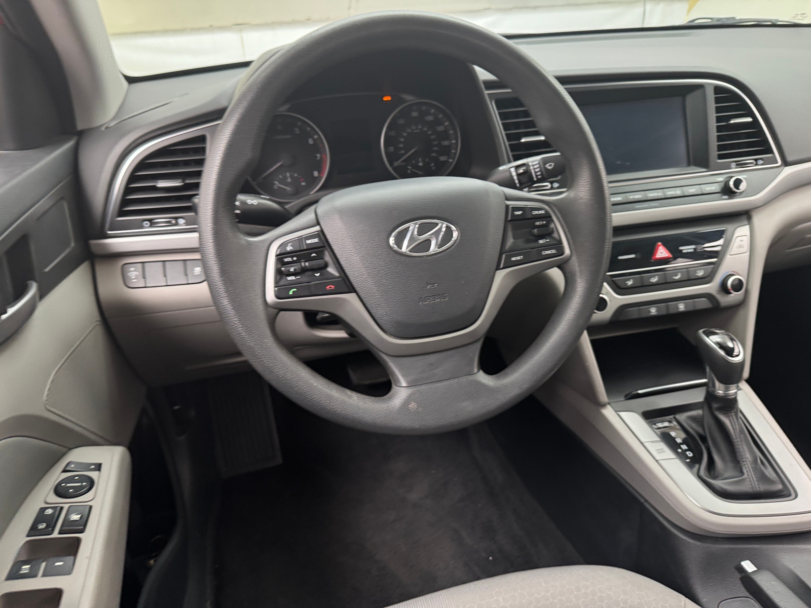 Thumbnail: 2017 Hyundai Elantra - 5