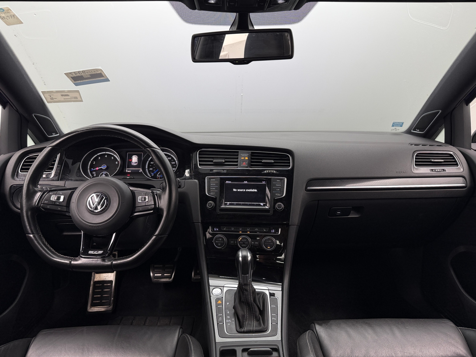Thumbnail: 2015 Volkswagen Golf - 2