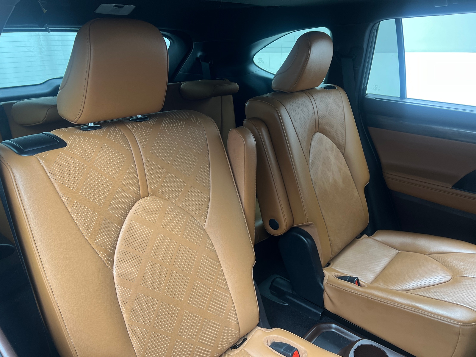 Thumbnail: 2021 Toyota Highlander - 5