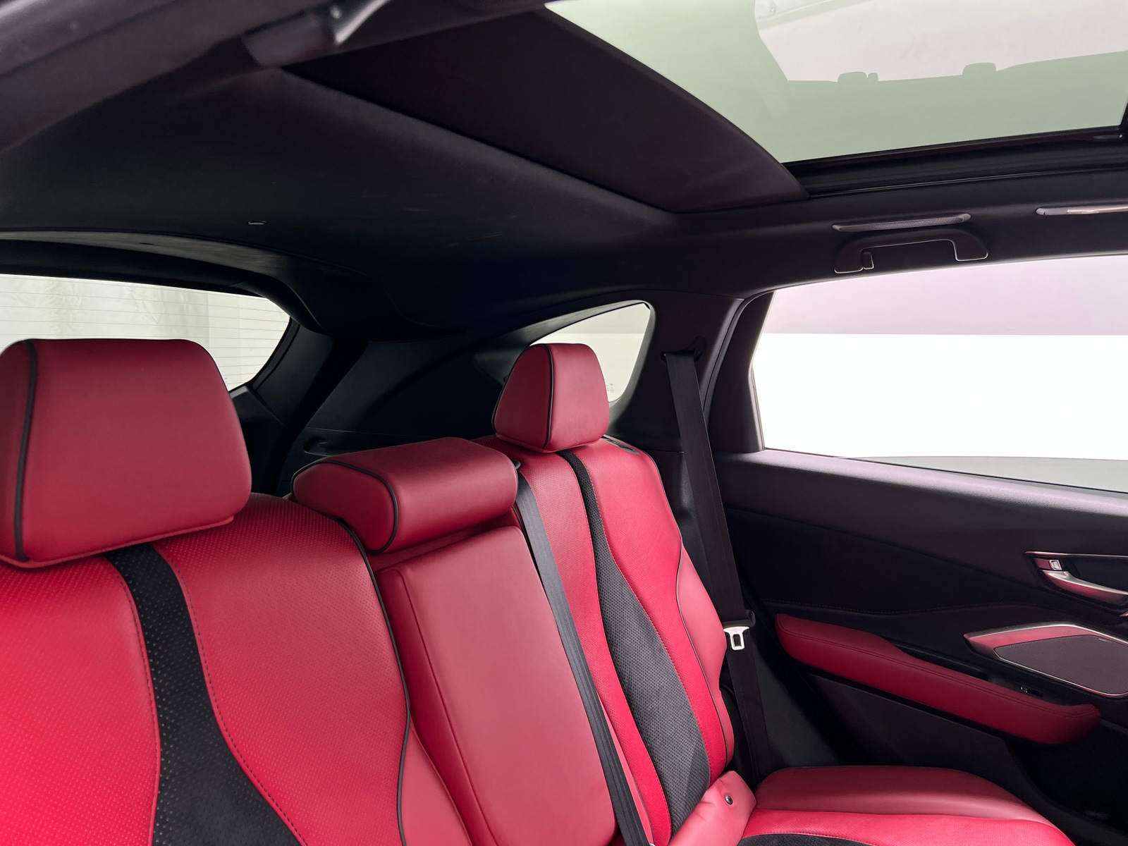 Thumbnail: 2022 Acura RDX - 5