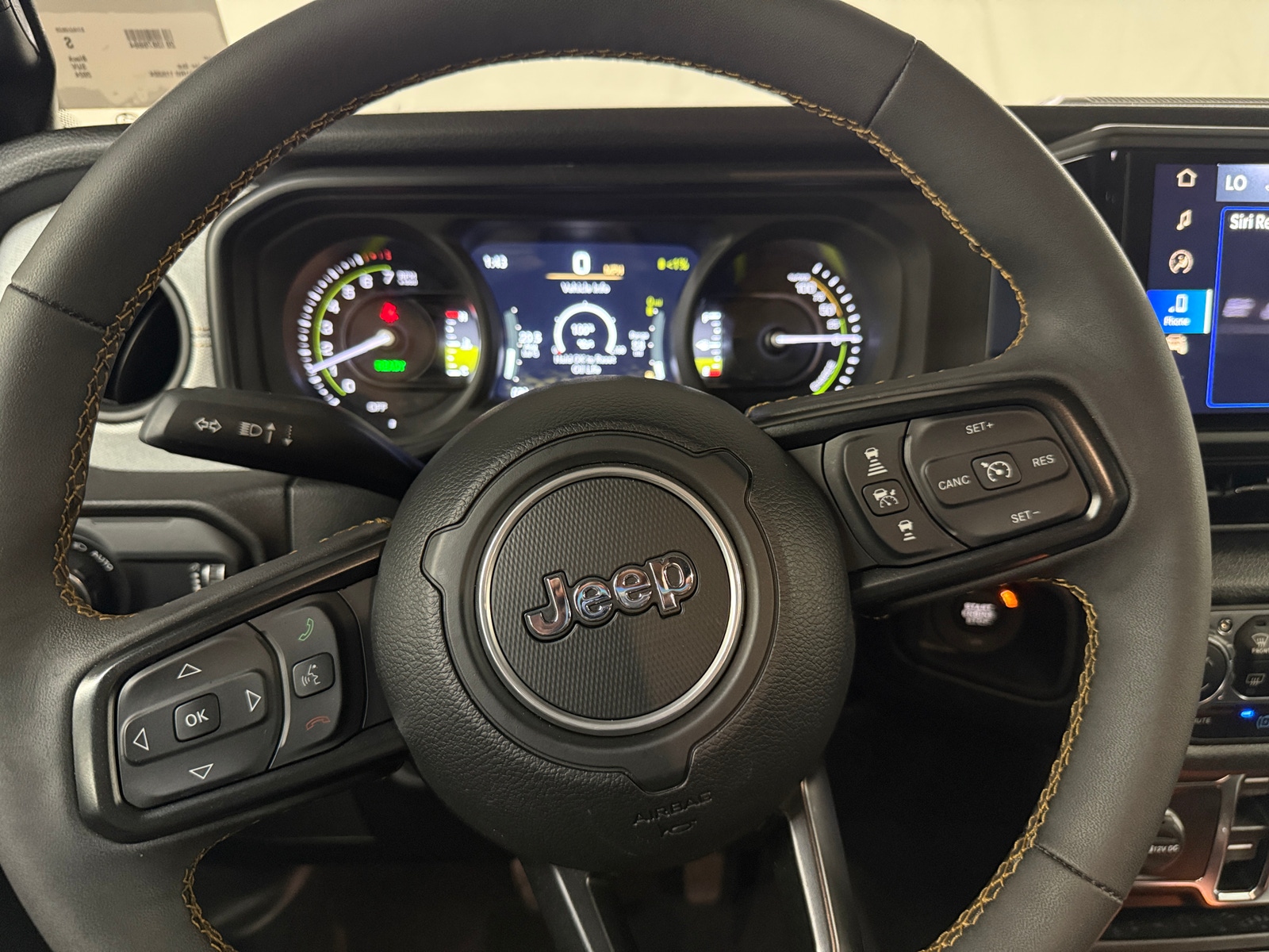 Thumbnail: 2024 Jeep Wrangler - 5