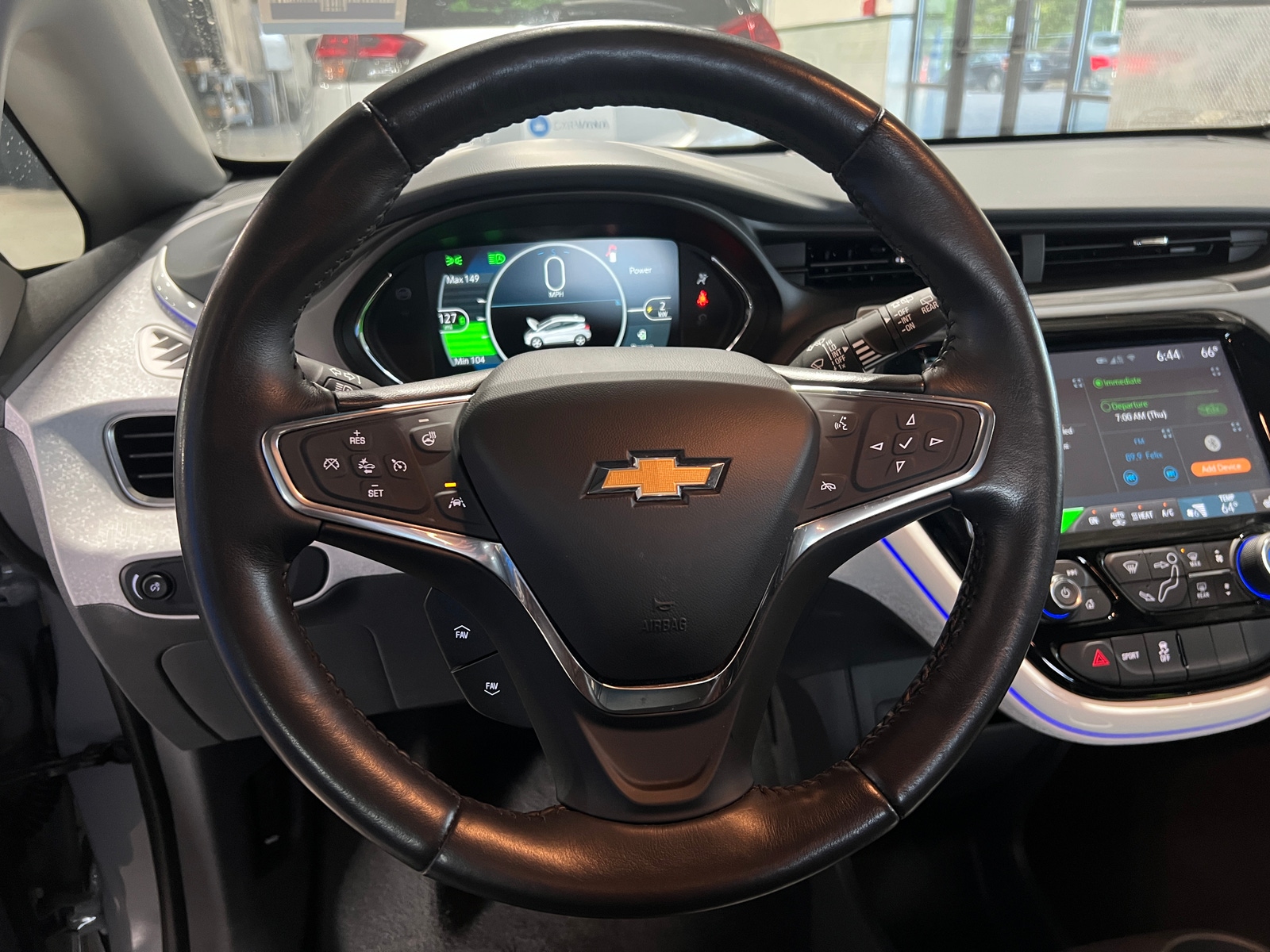 Thumbnail: 2019 Chevrolet Bolt EV - 4