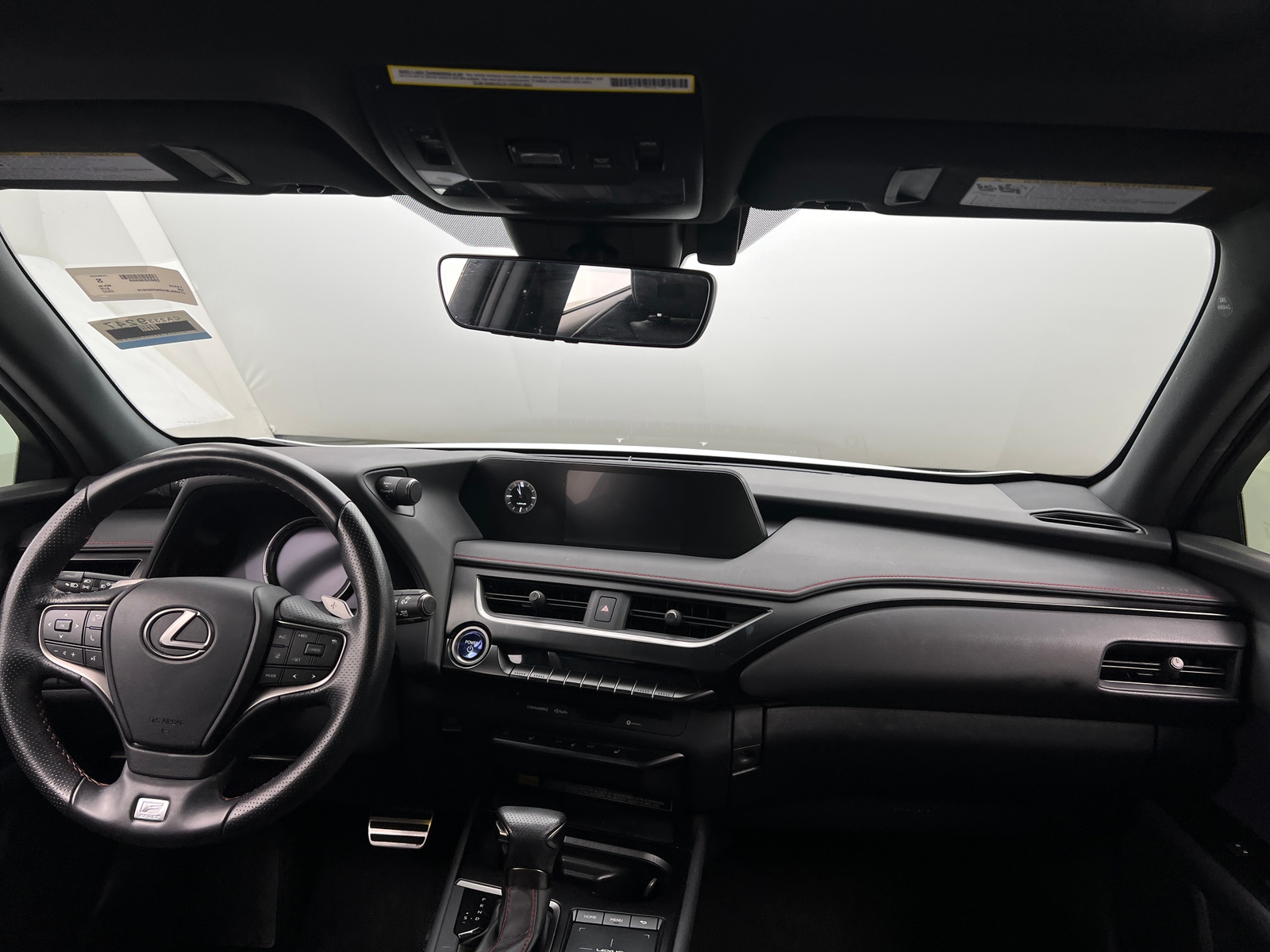 Thumbnail: 2022 Lexus UX - 3