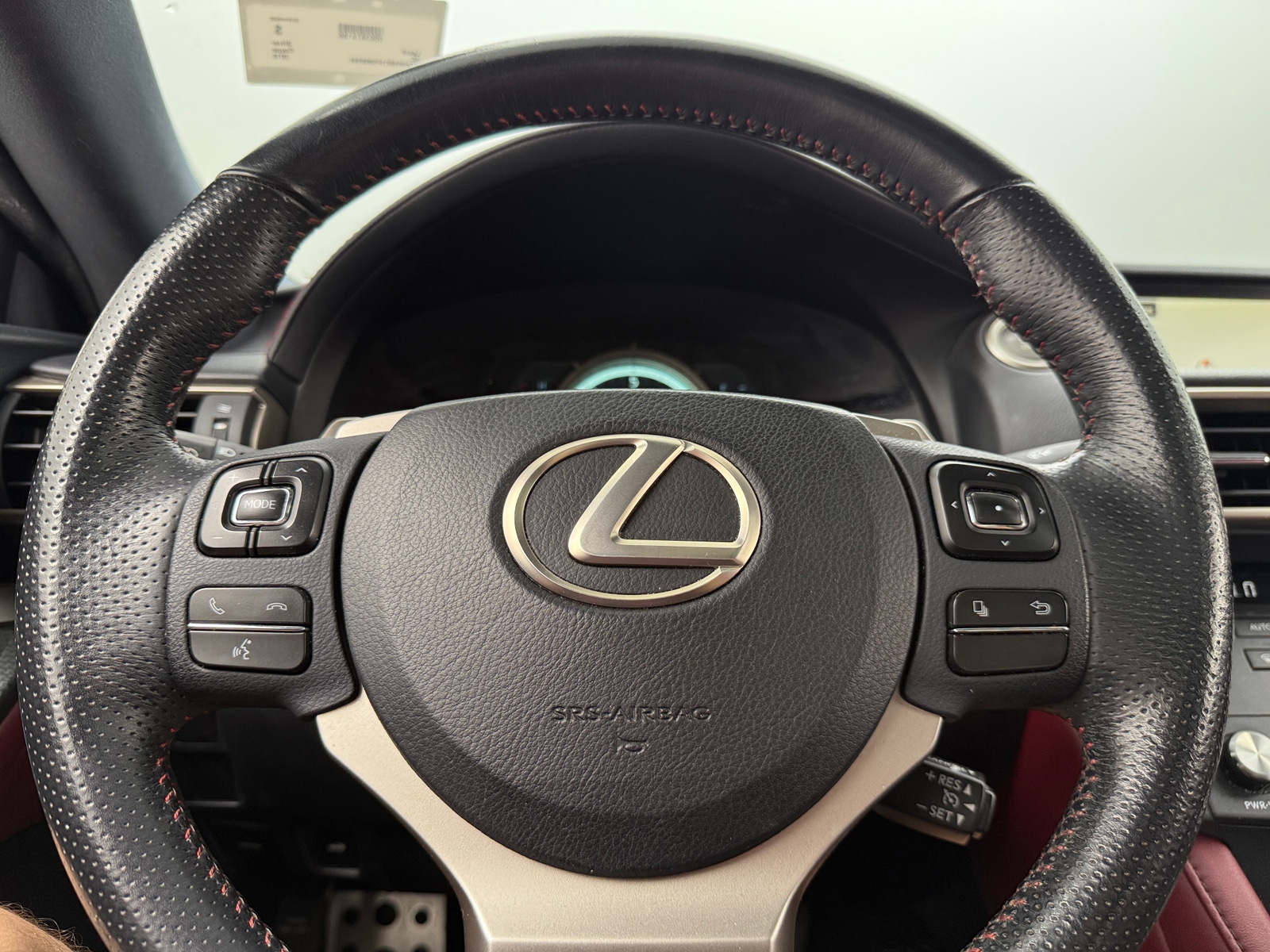 Thumbnail: 2015 Lexus RC - 3