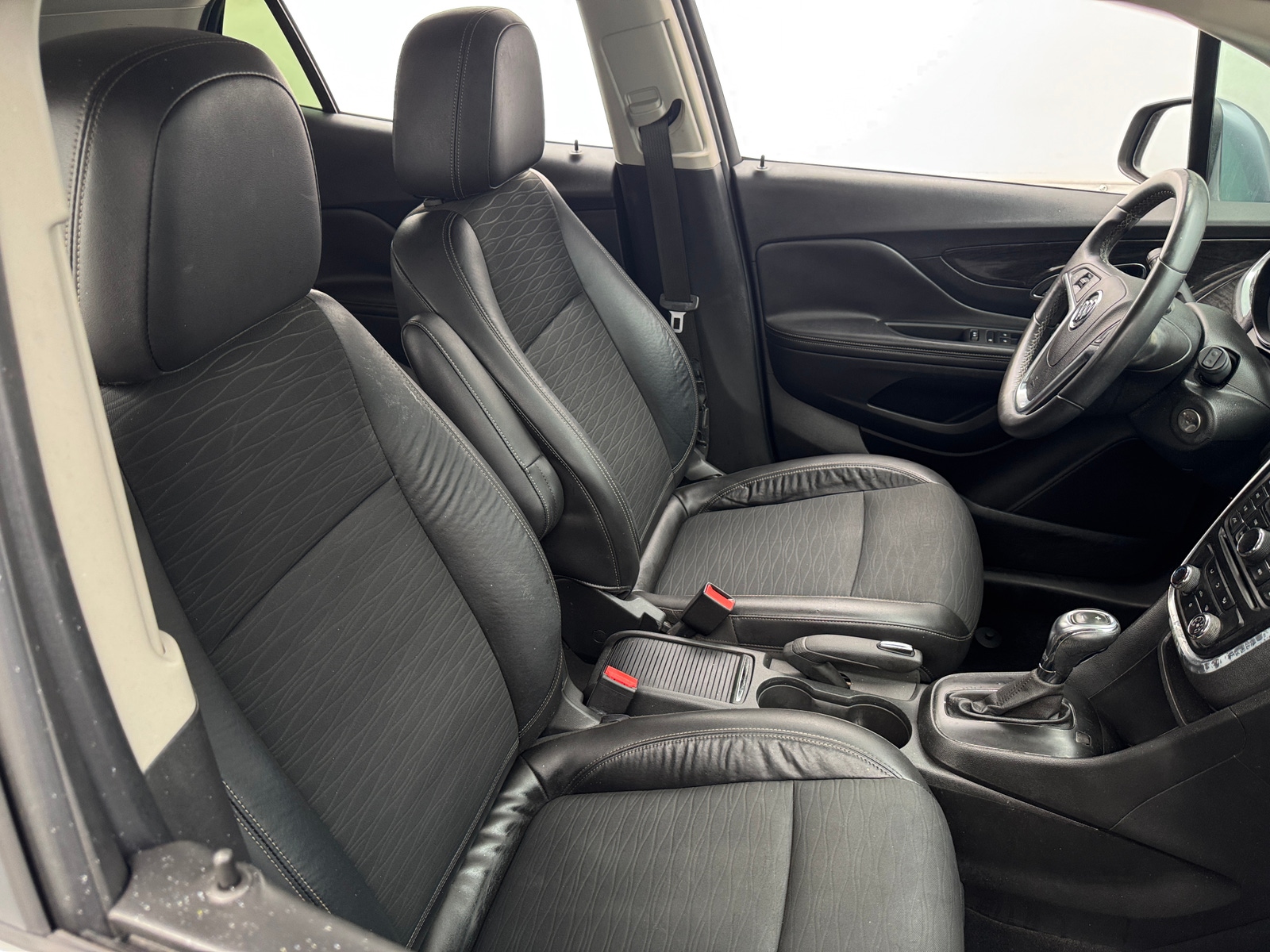 Thumbnail: 2015 Buick Encore - 2