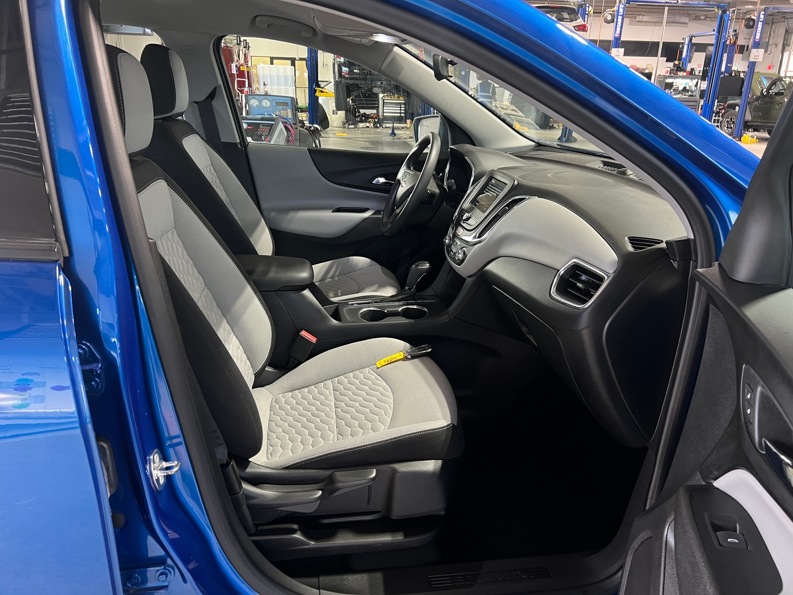 Thumbnail: 2019 Chevrolet Equinox - 2