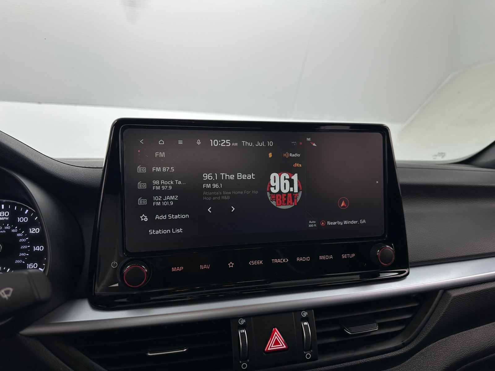Thumbnail: 2024 Kia Forte - 4