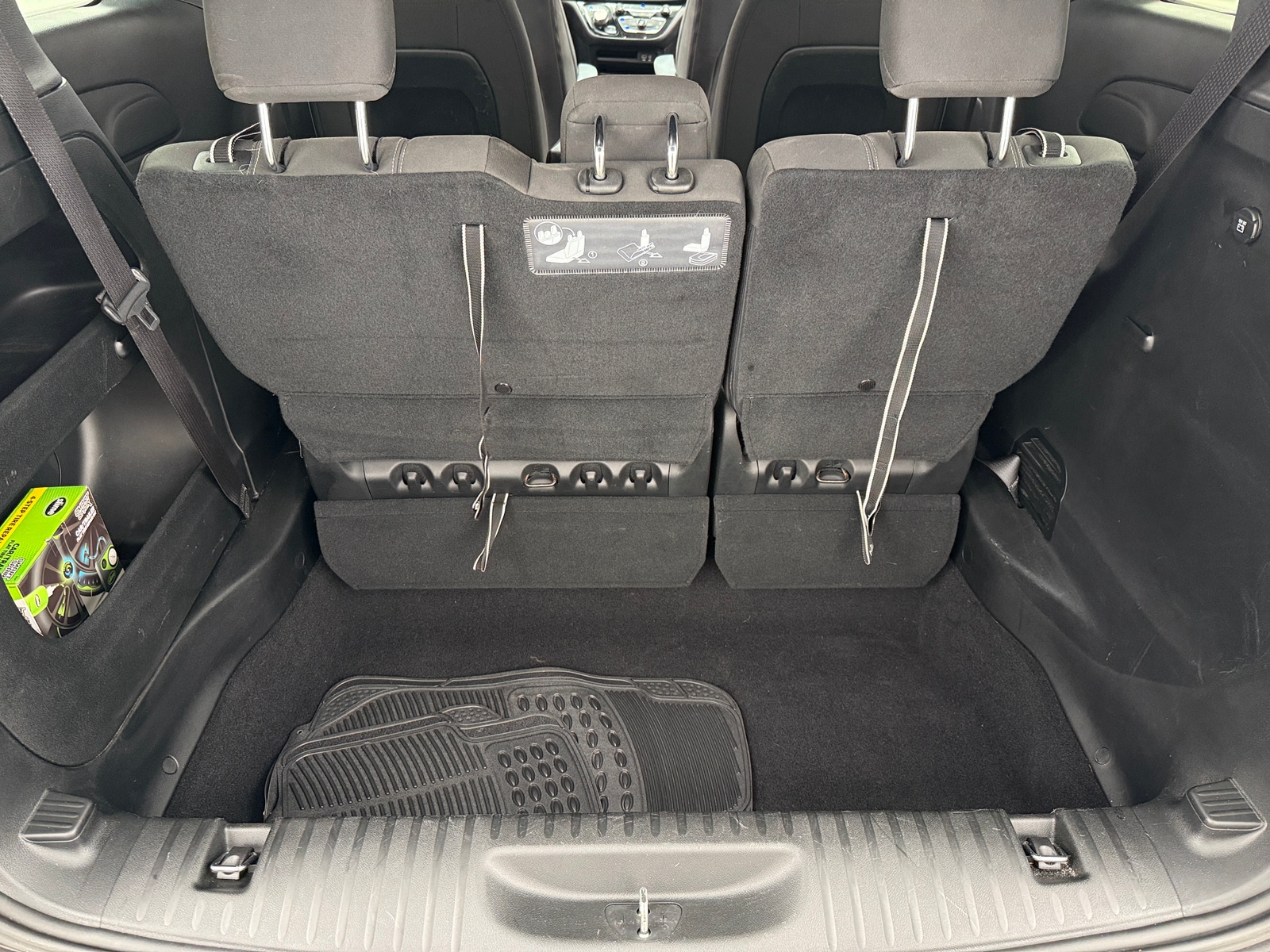 Thumbnail: 2018 Chrysler Pacifica - 7