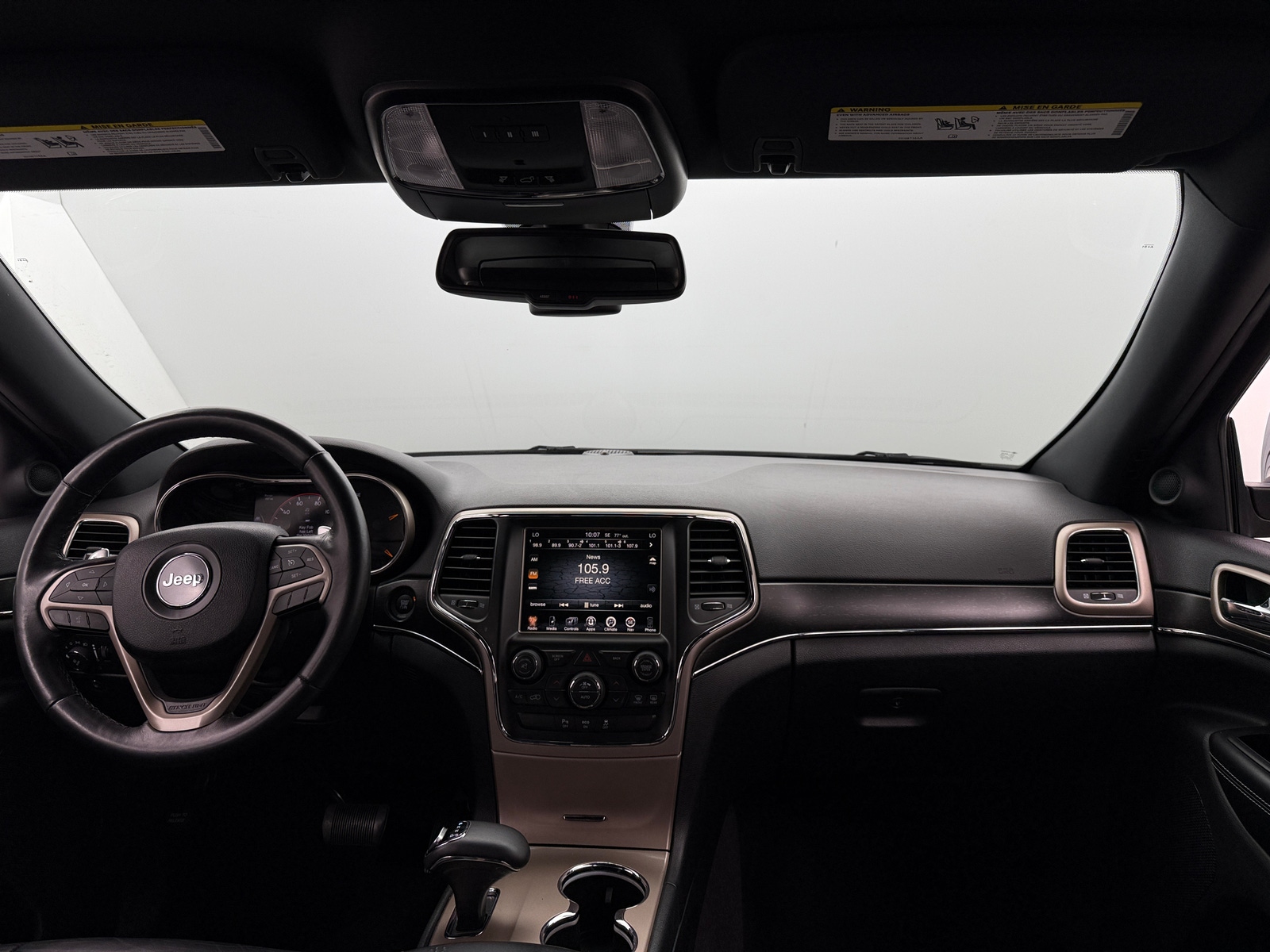 Thumbnail: 2015 Jeep Grand Cherokee - 2