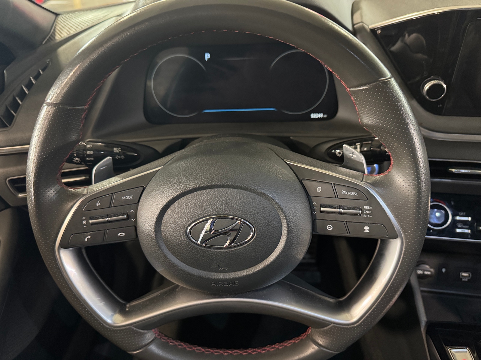 Thumbnail: 2023 Hyundai Sonata - 4
