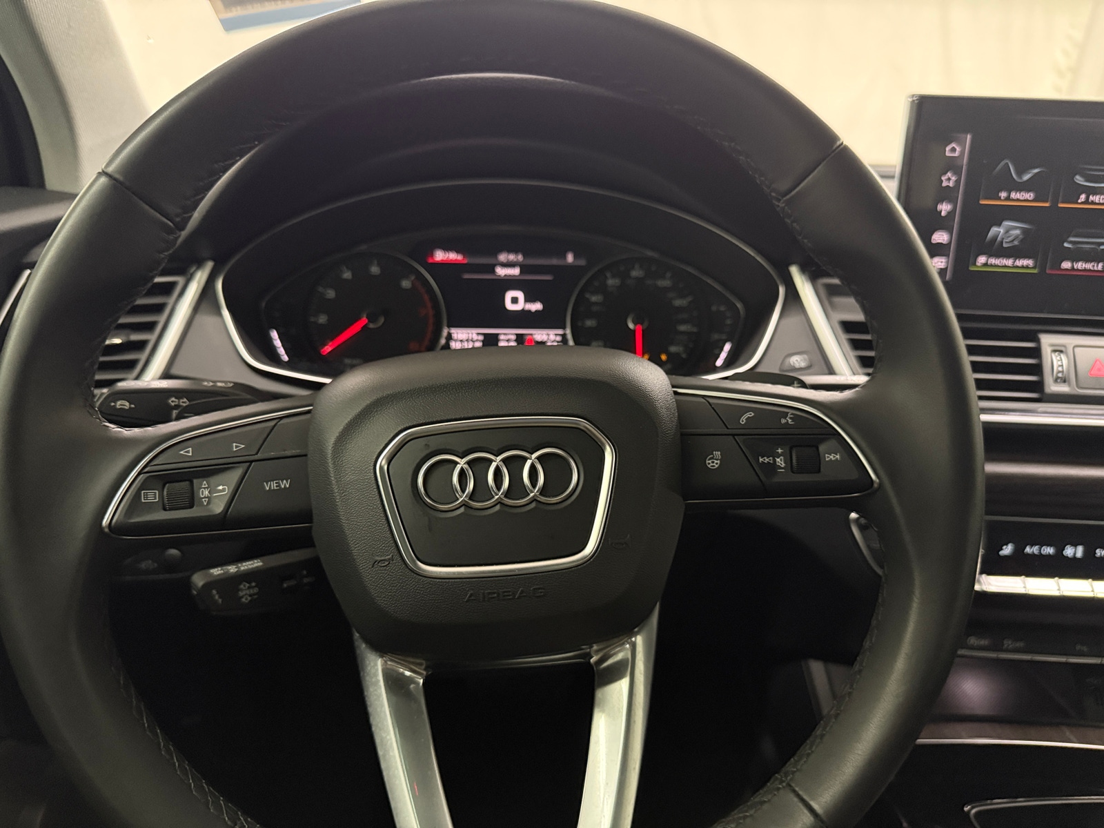Thumbnail: 2024 Audi Q5 - 4