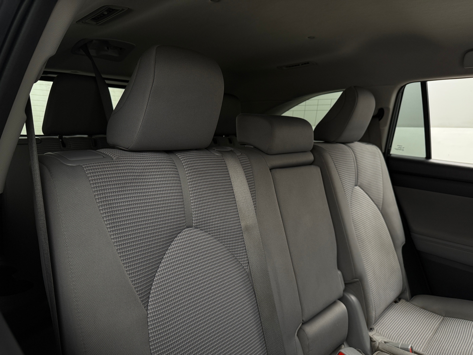 Thumbnail: 2020 Toyota Highlander - 6