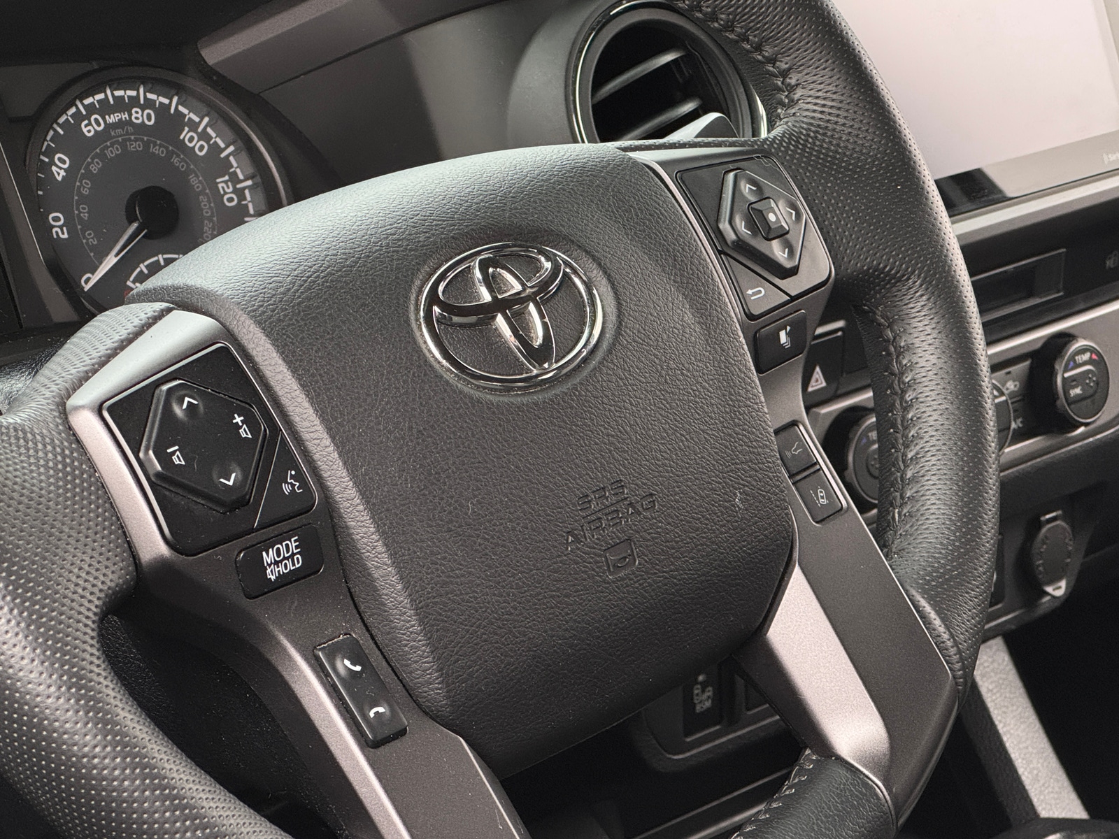 Thumbnail: 2022 Toyota Tacoma - 5