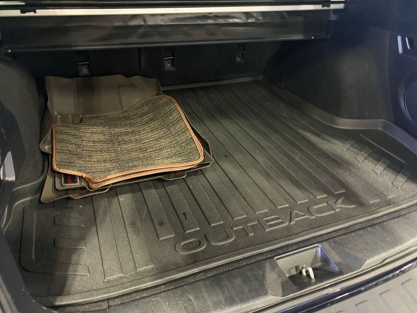 Thumbnail: 2018 Subaru Outback - 6