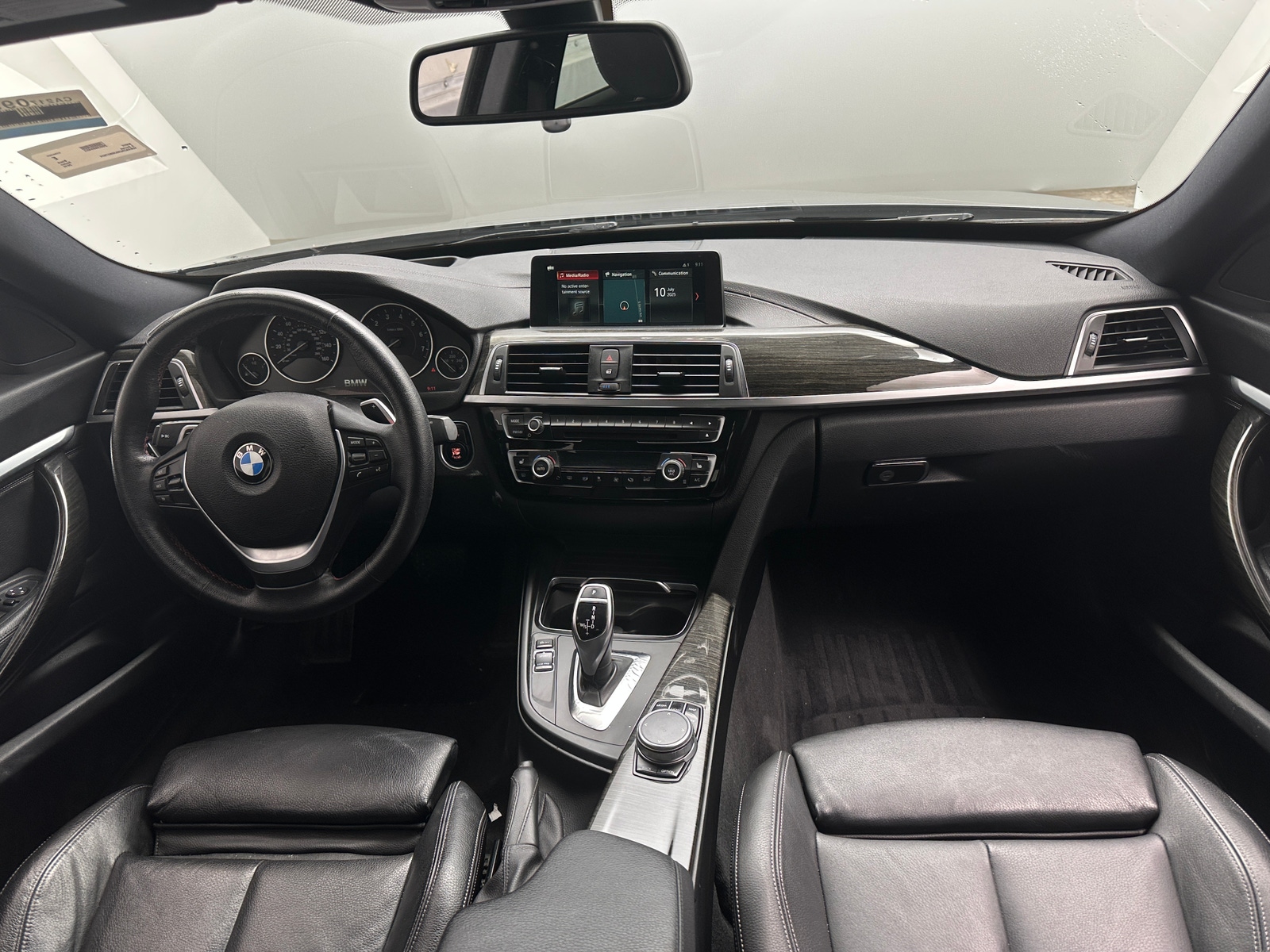 Thumbnail: 2018 BMW 3 Series - 2