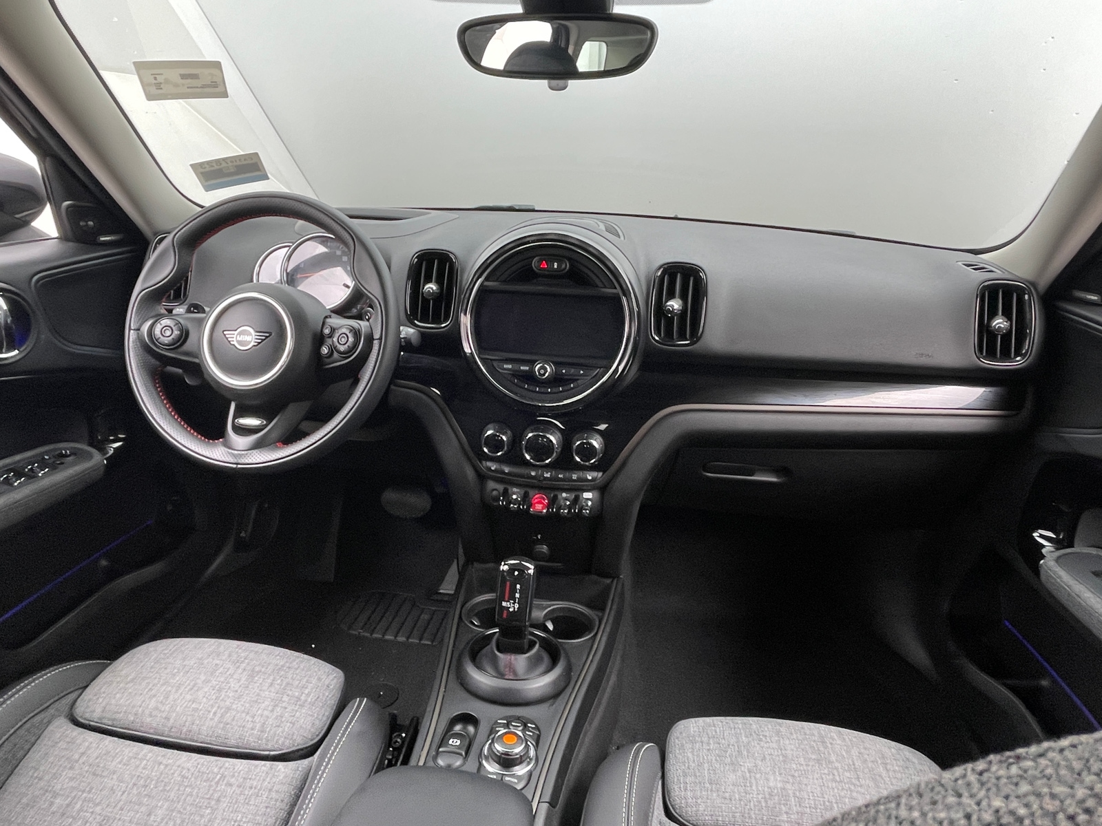Thumbnail: 2020 MINI Cooper Countryman - 2