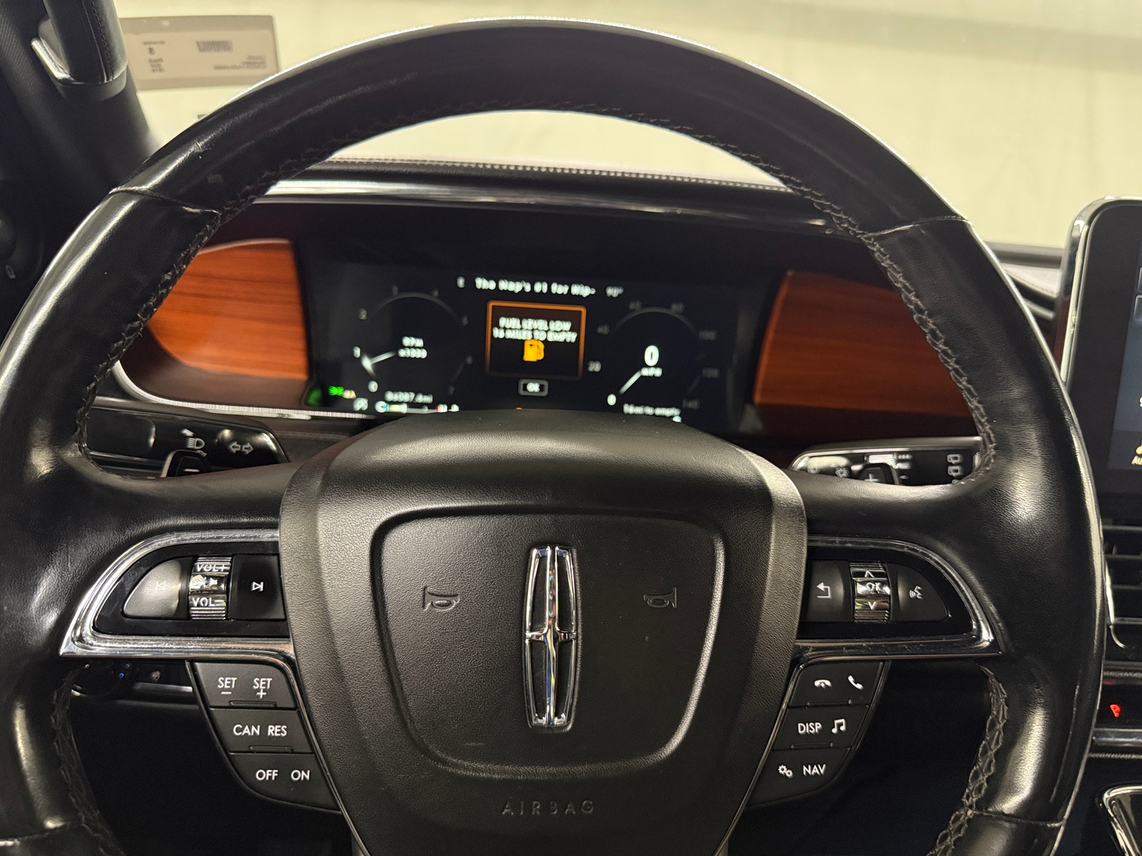 Thumbnail: 2018 Lincoln Navigator - 4
