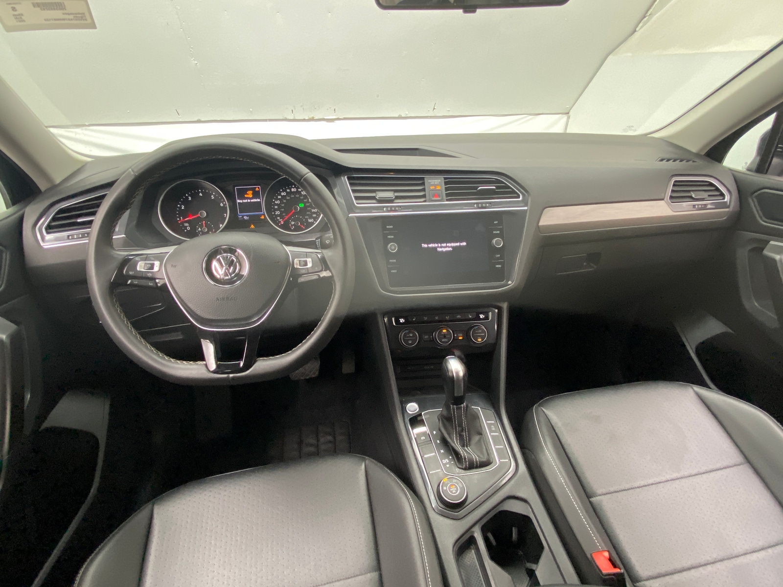 Thumbnail: 2021 Volkswagen Tiguan - 3