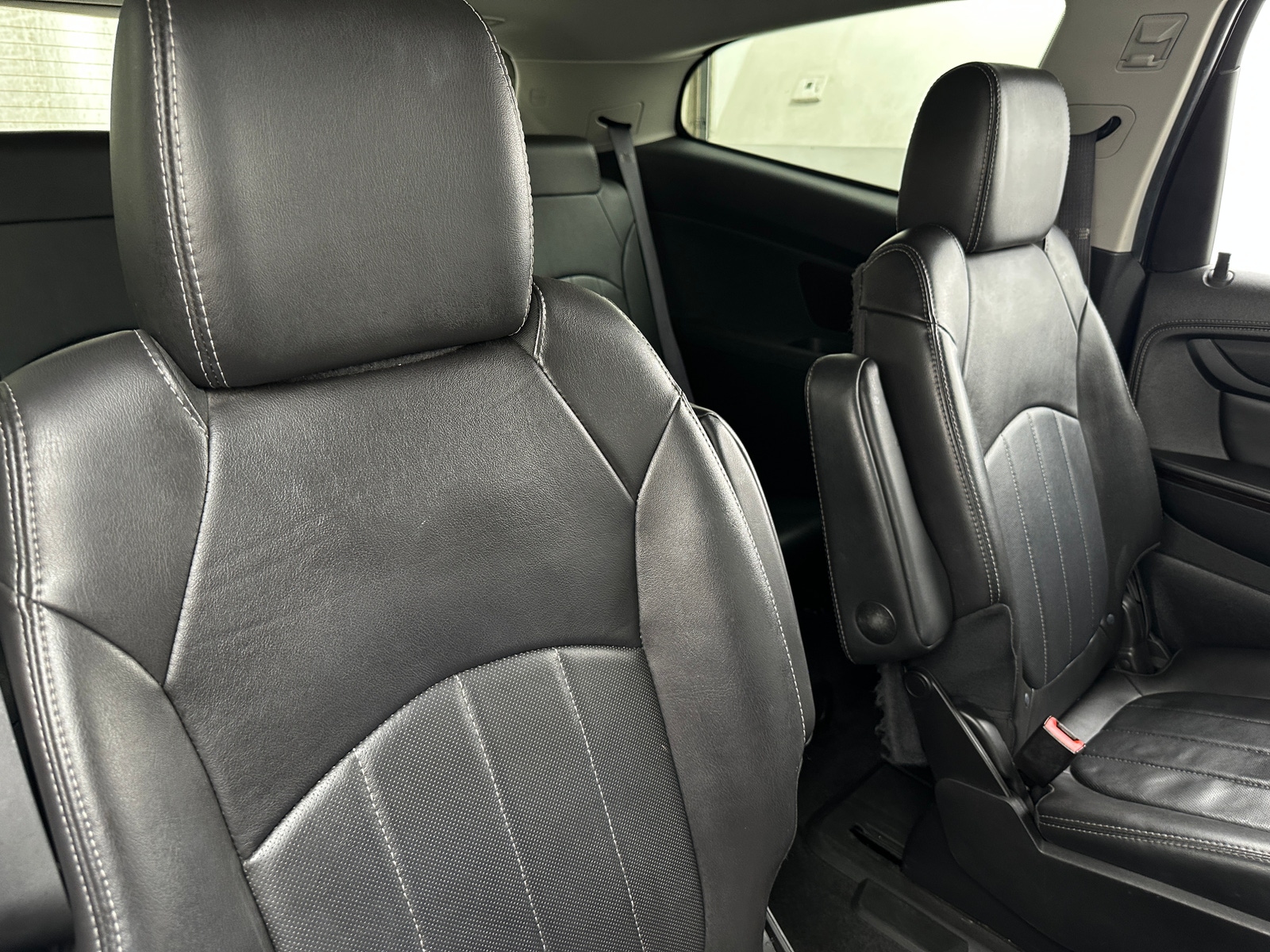 Thumbnail: 2015 Chevrolet Traverse - 5