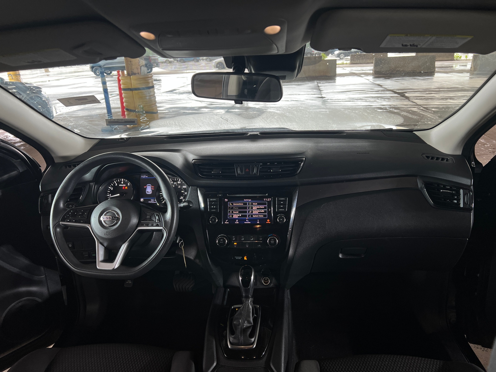 Thumbnail: 2020 Nissan Rogue Sport - 3