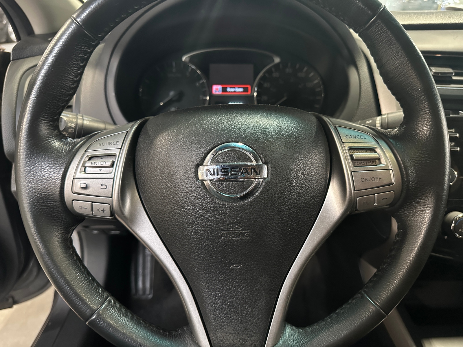Thumbnail: 2015 Nissan Altima - 5