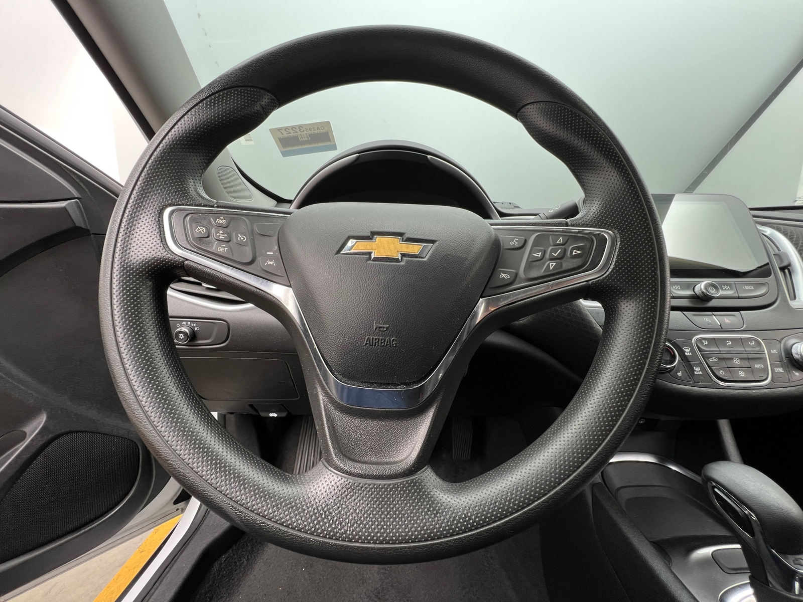 Thumbnail: 2023 Chevrolet Malibu - 5